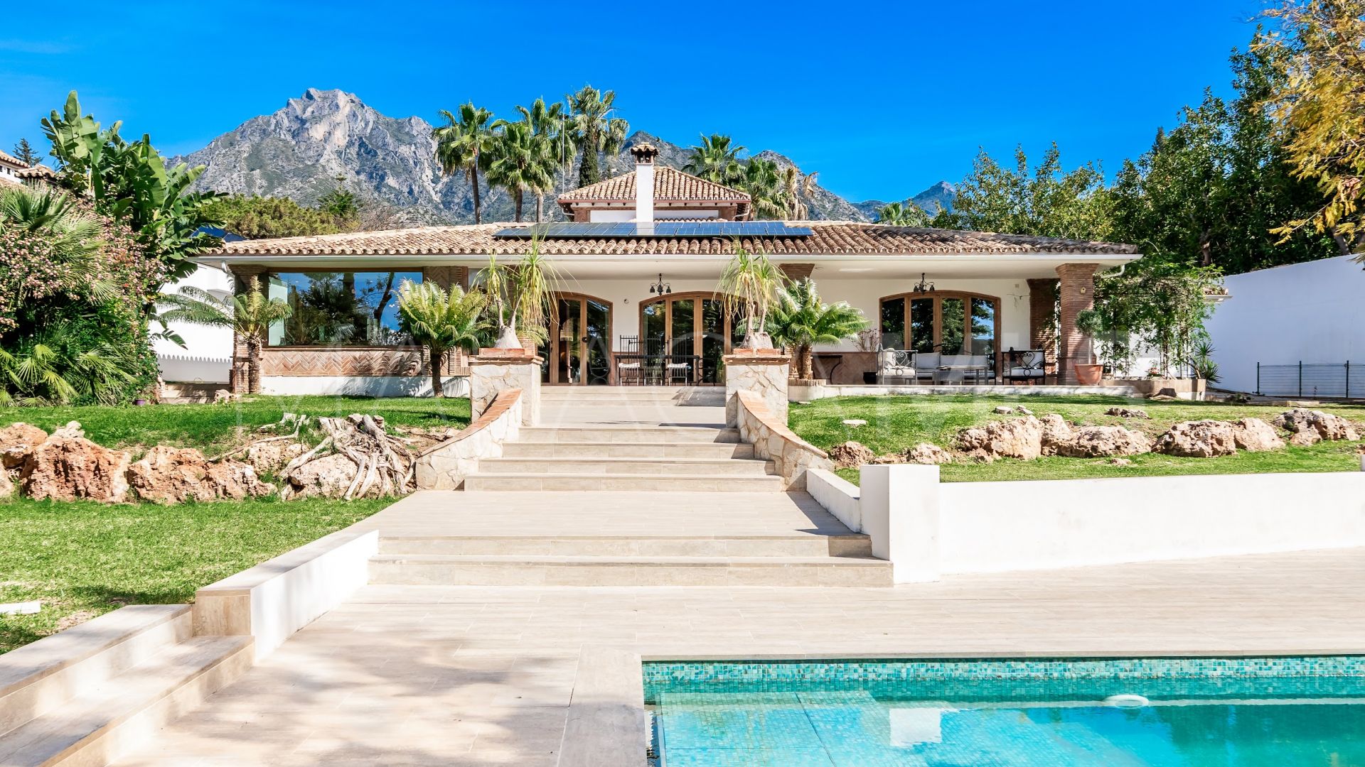 Se vende villa de 5 bedrooms in Nagüeles