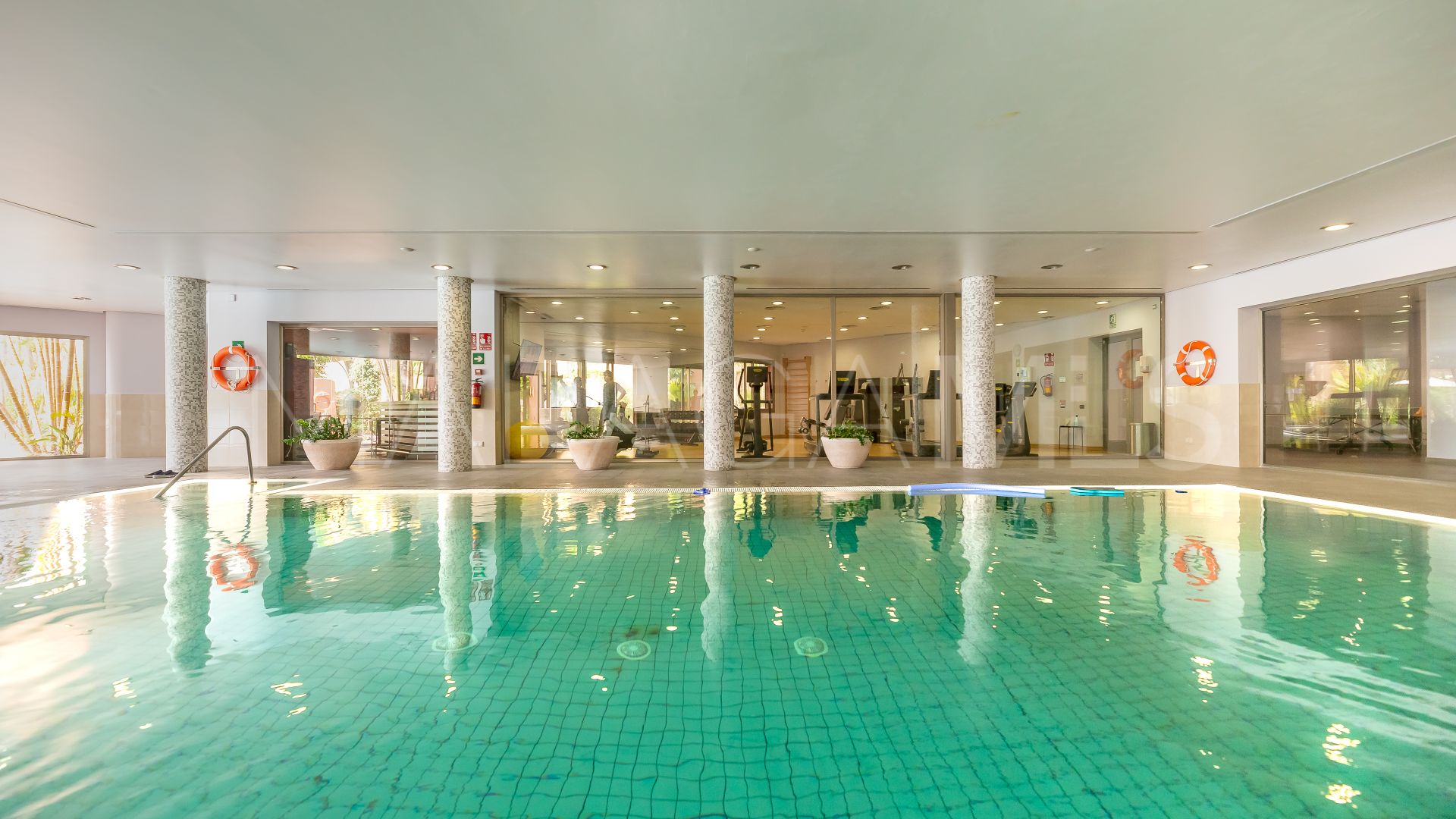 Appartement rez de chaussée for sale in Golden Mile