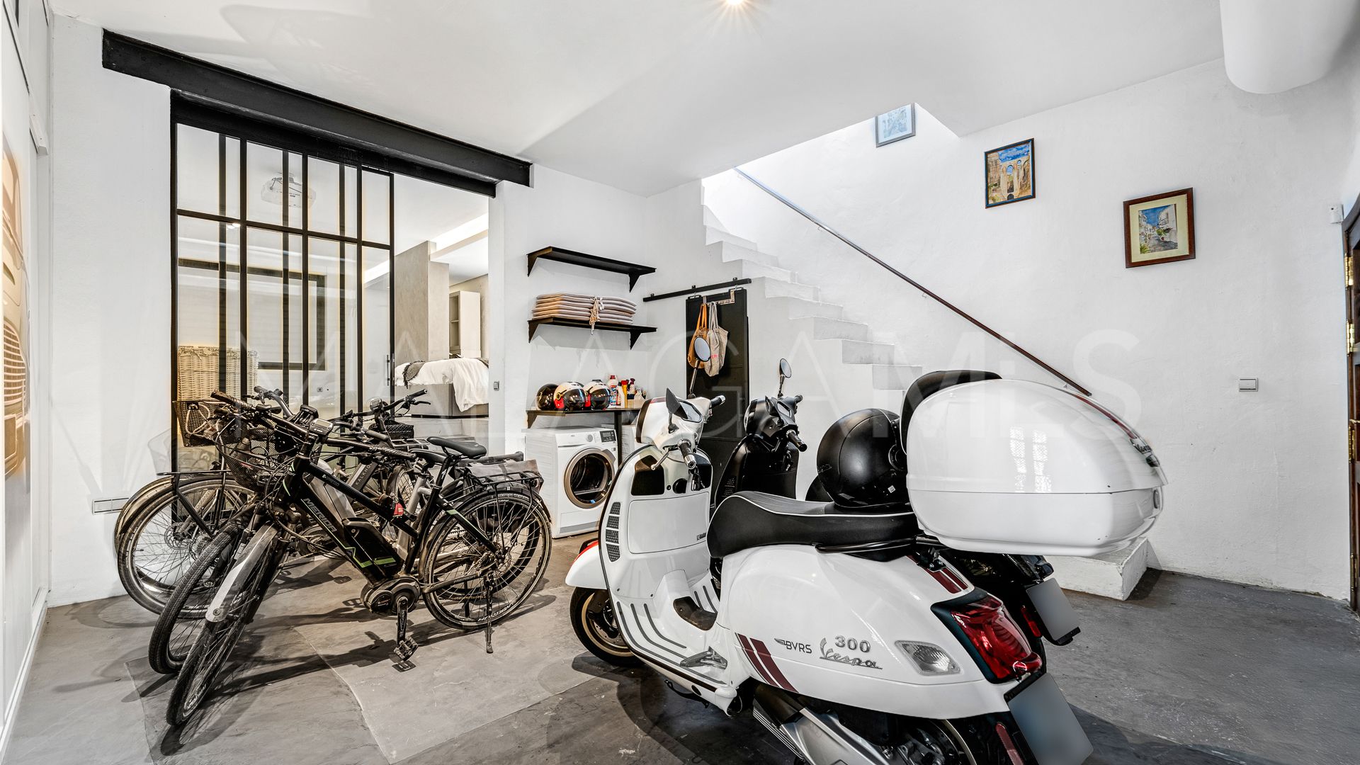 Radhus for sale in Marbella Golden Mile