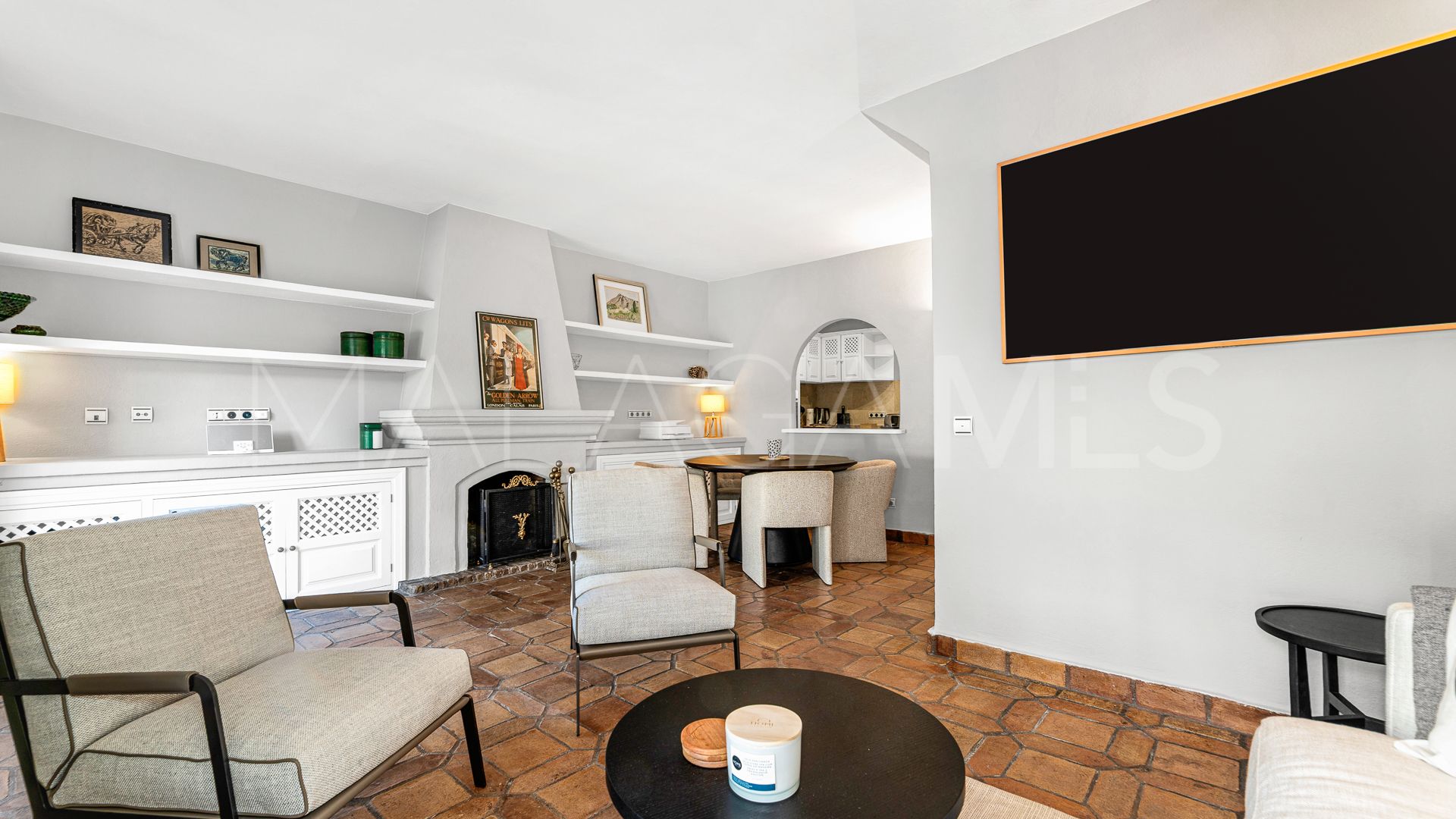 Radhus for sale in Marbella Golden Mile