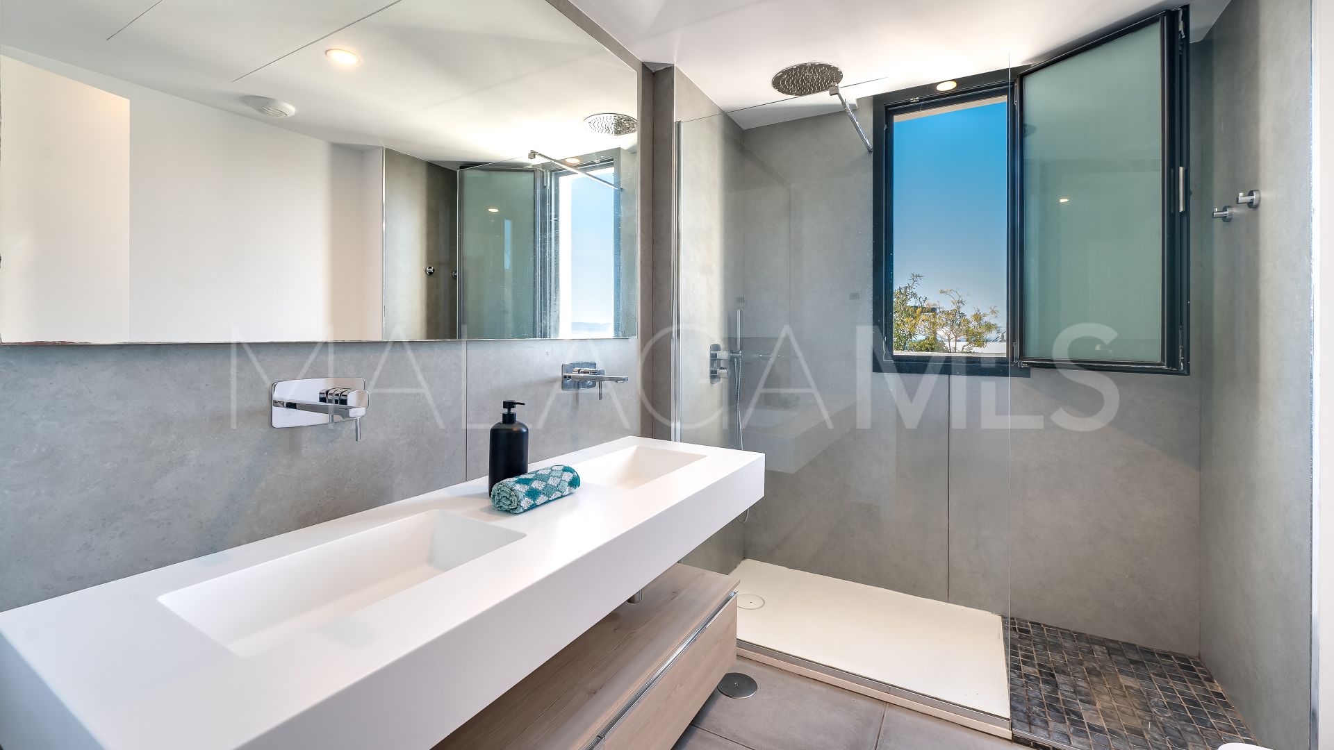 Duplex-wohnung for sale in Cabopino