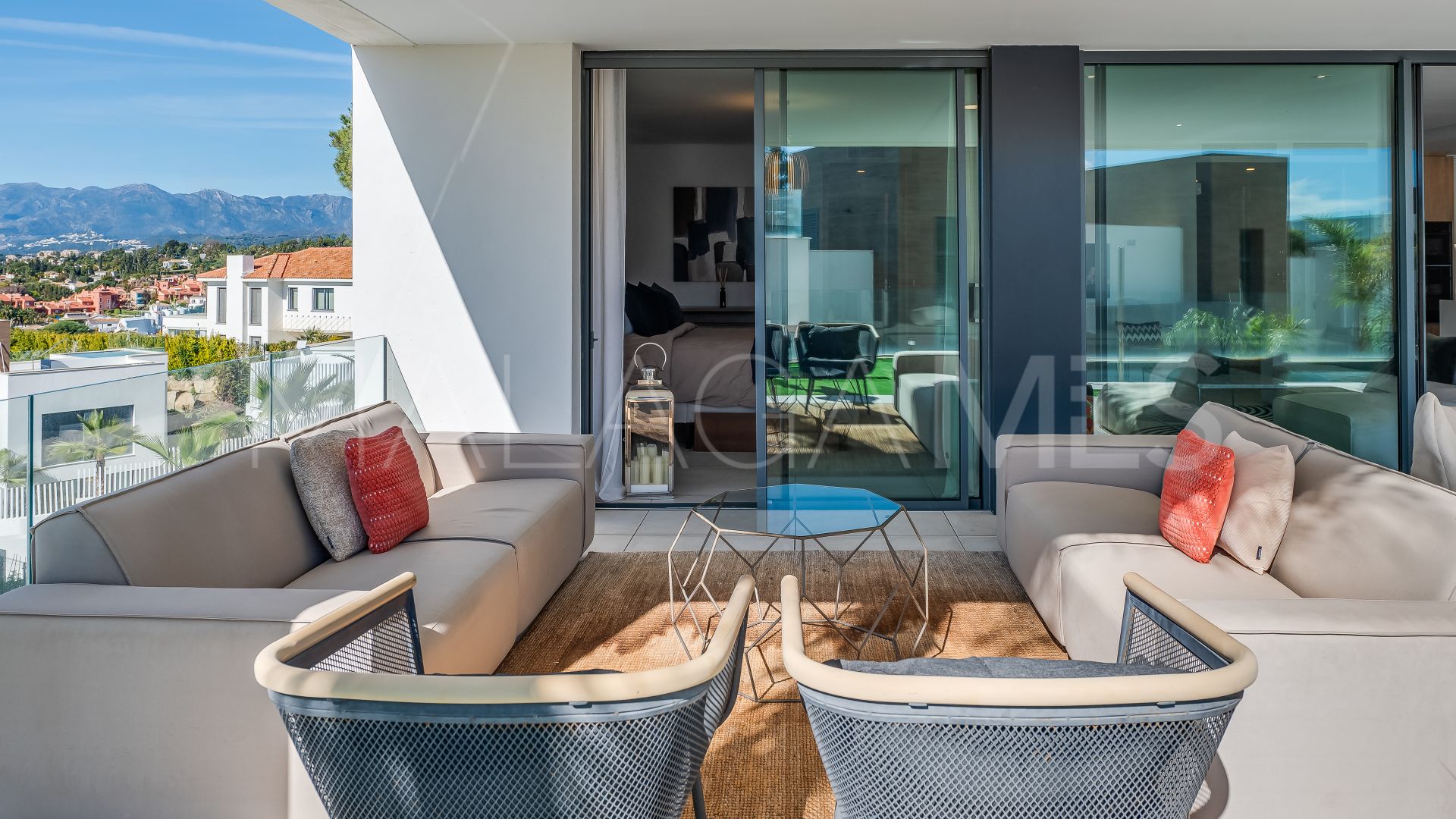 Duplex-wohnung for sale in Cabopino