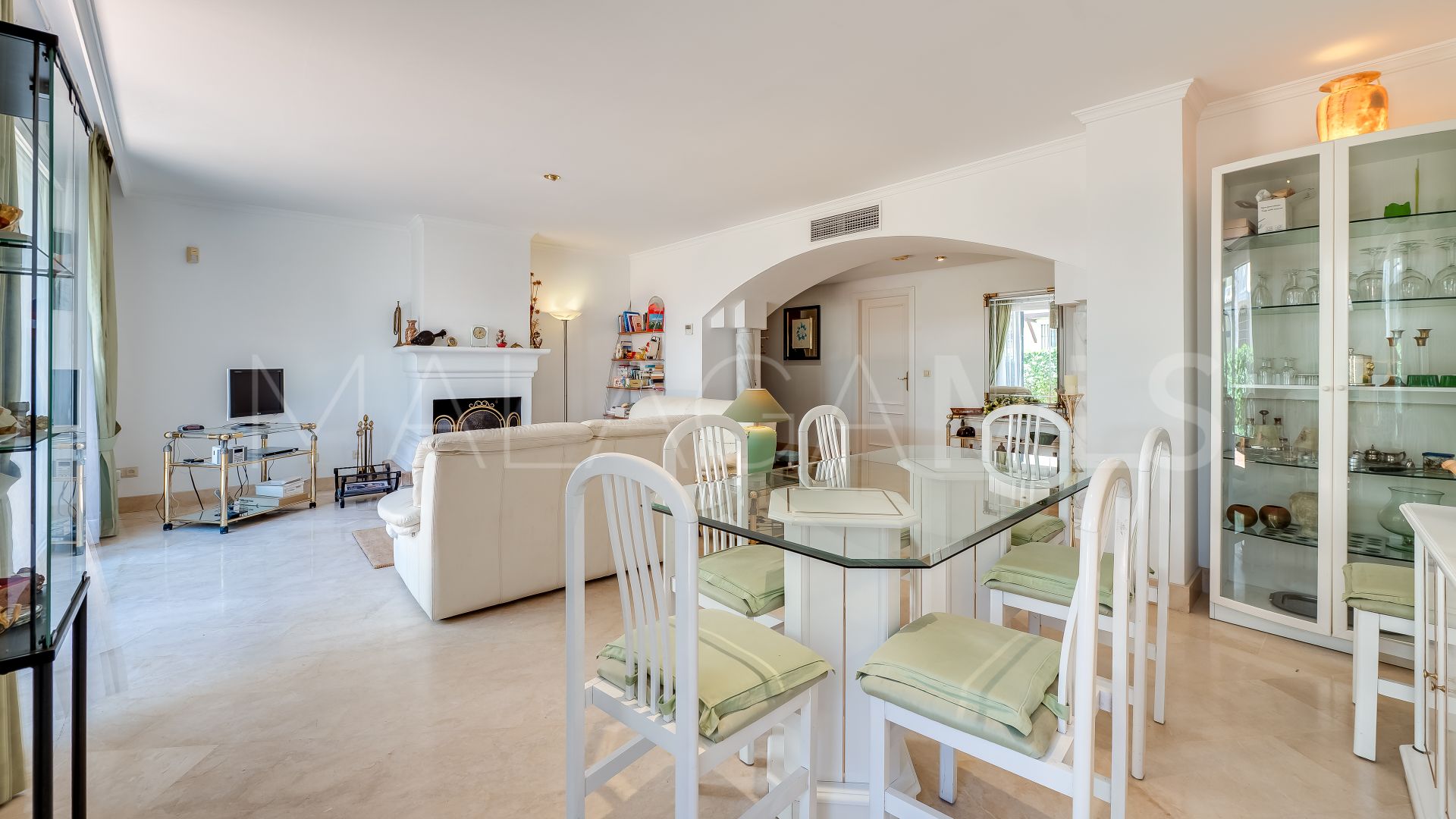 Appartement rez de chaussée for sale in Elviria