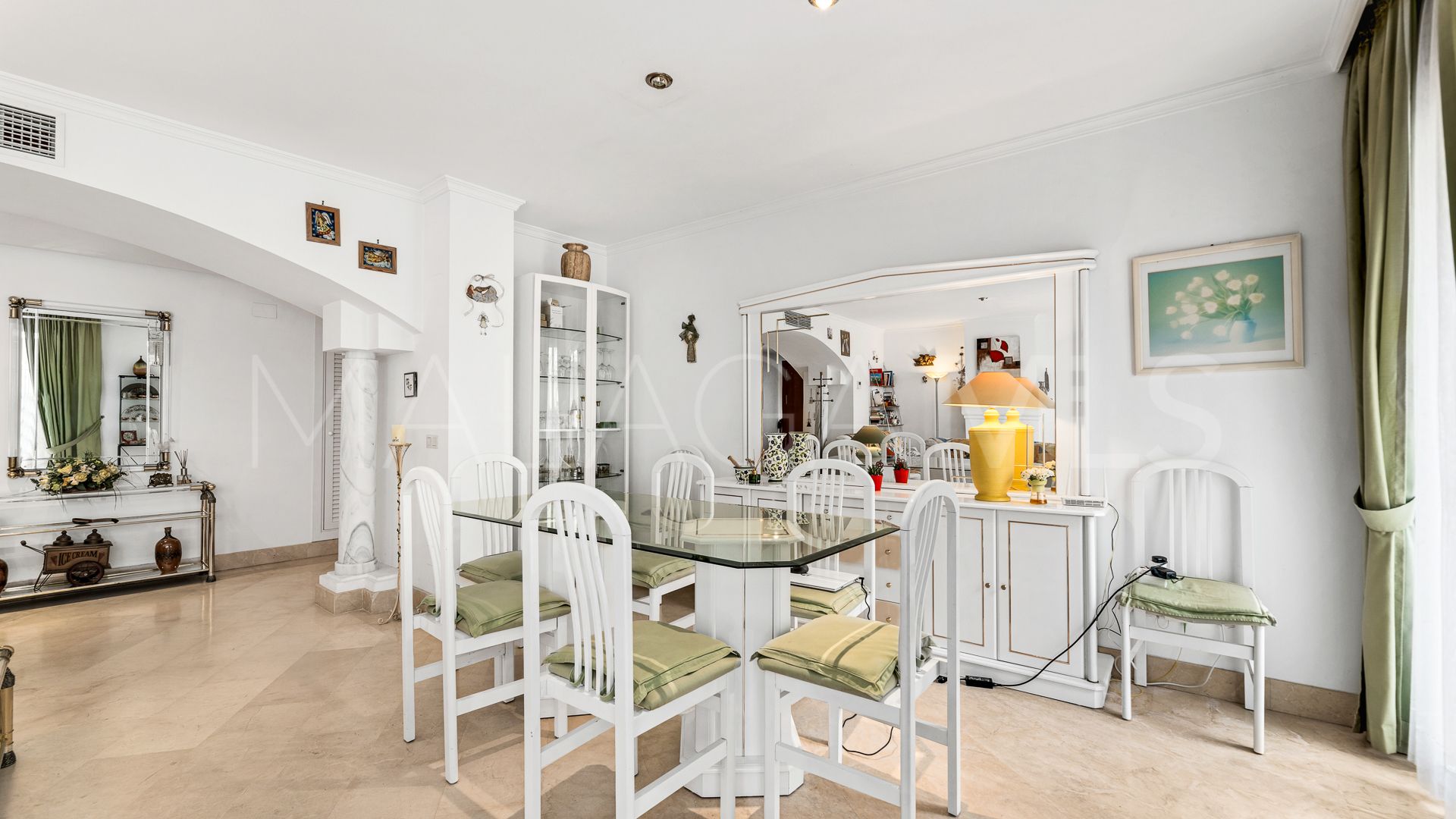 Appartement rez de chaussée for sale in Elviria