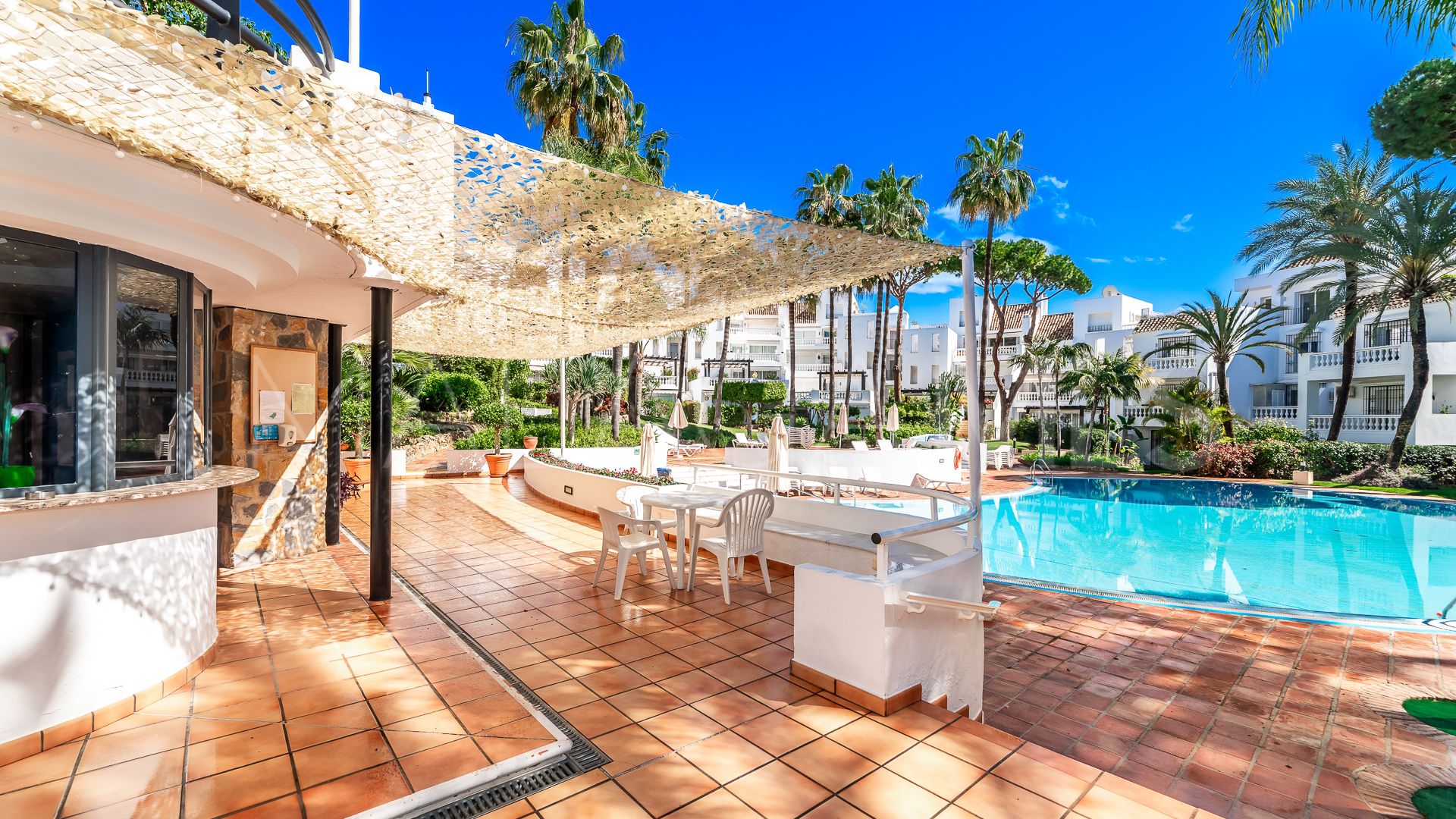Appartement rez de chaussée for sale in Elviria