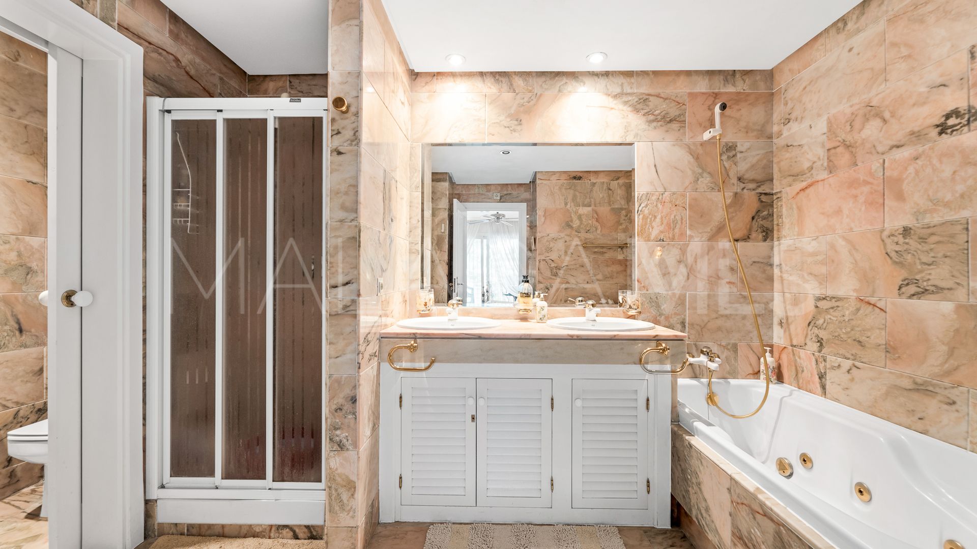 Appartement rez de chaussée for sale in Elviria