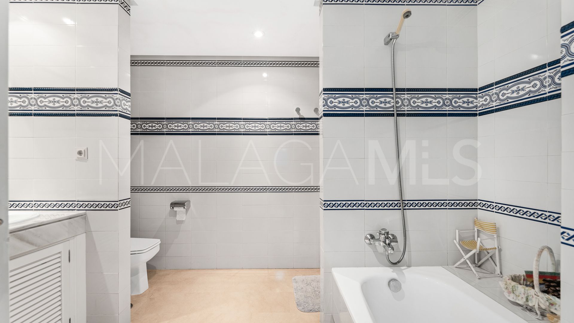 Appartement rez de chaussée for sale in Elviria