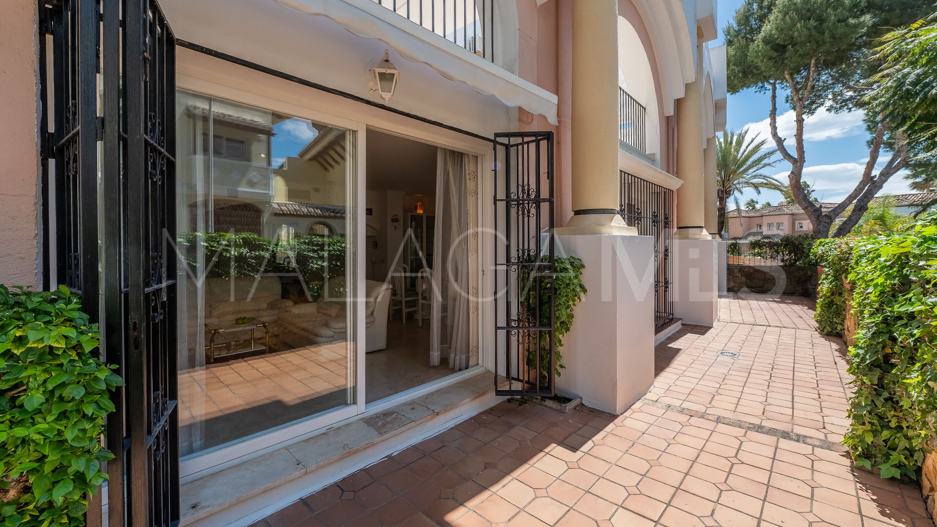Appartement rez de chaussée for sale in Elviria