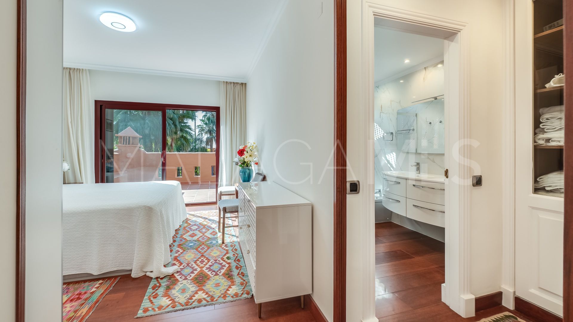 Marbella Golden Mile, pareado de 4 bedrooms for sale