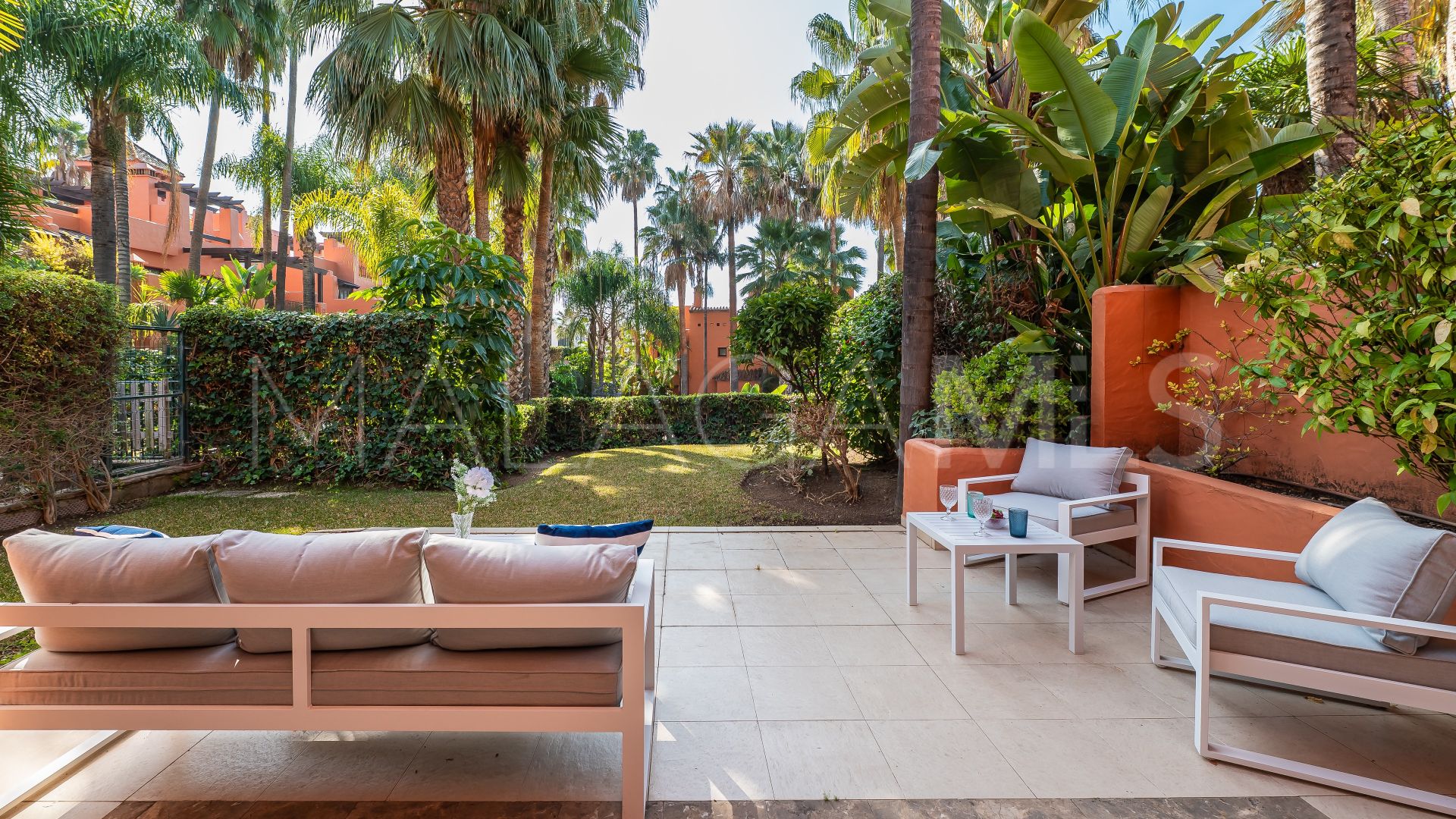 Marbella Golden Mile, pareado de 4 bedrooms for sale