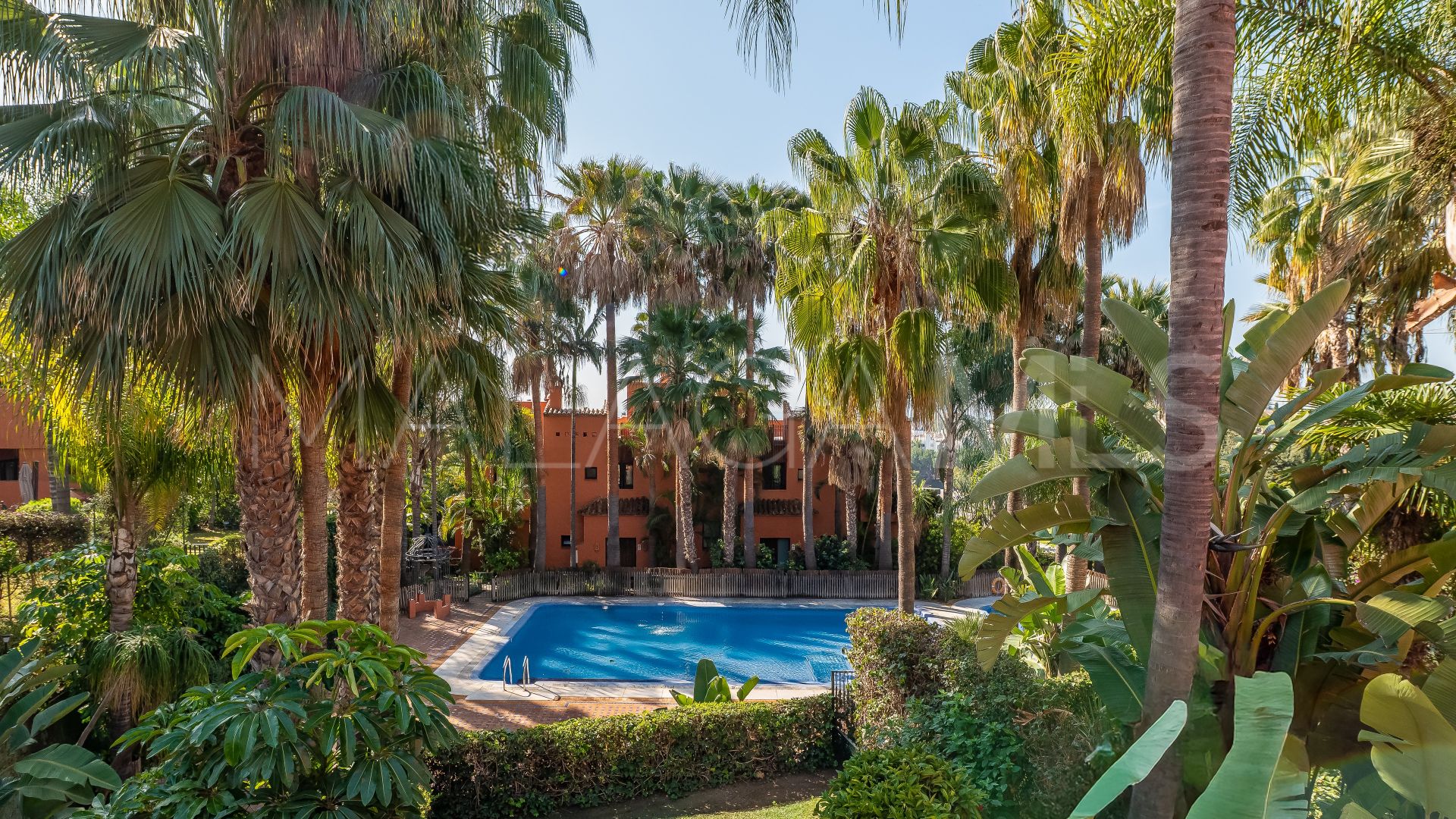 Marbella Golden Mile, pareado de 4 bedrooms for sale