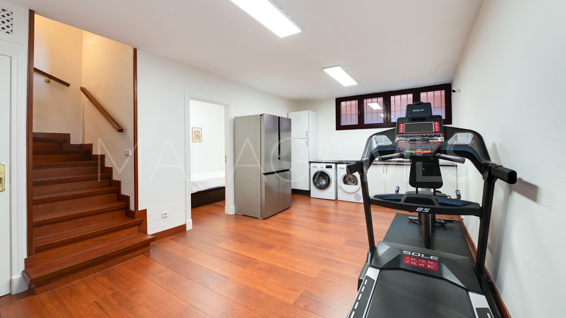Marbella Golden Mile, pareado de 4 bedrooms for sale