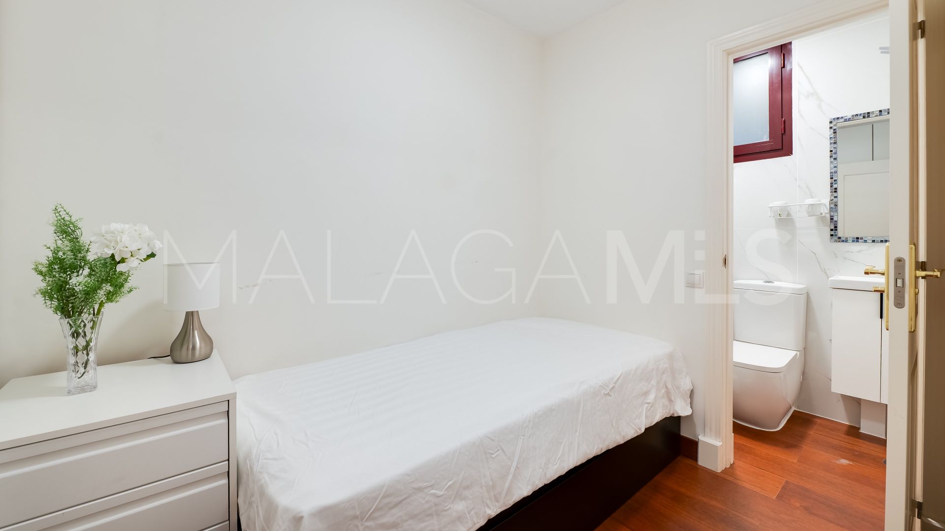 Marbella Golden Mile, pareado de 4 bedrooms for sale