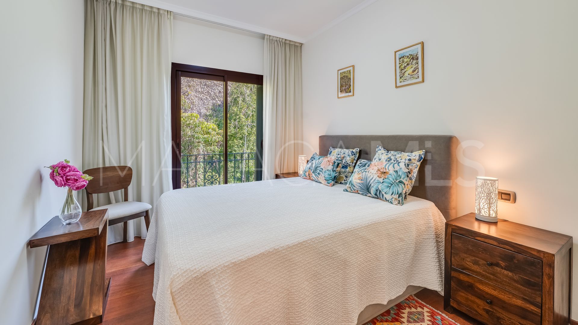 Adosado for sale with 4 bedrooms in Golden Mile