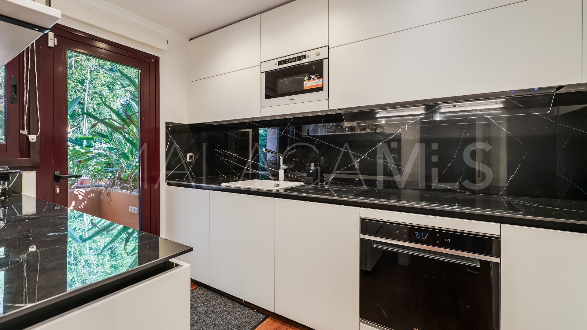 Marbella Golden Mile, pareado de 4 bedrooms for sale