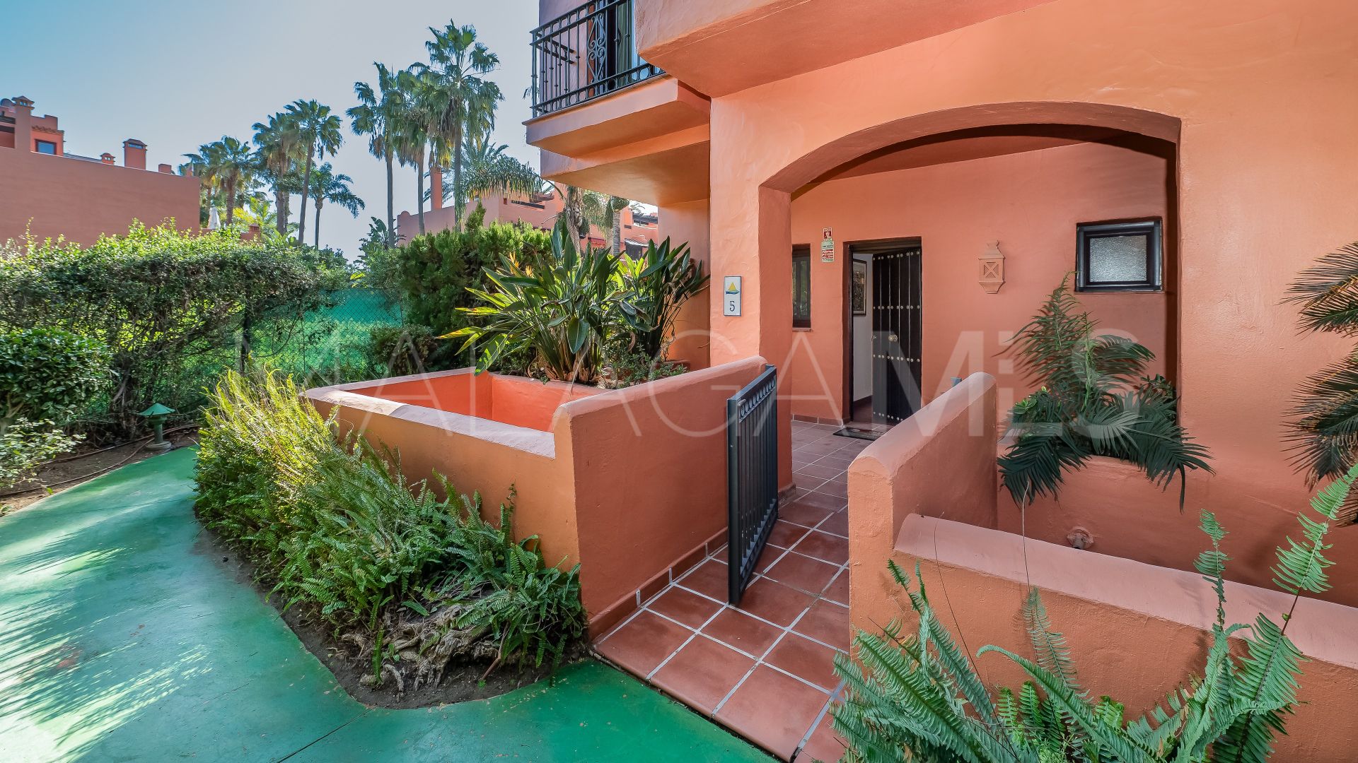 Marbella Golden Mile, pareado de 4 bedrooms for sale
