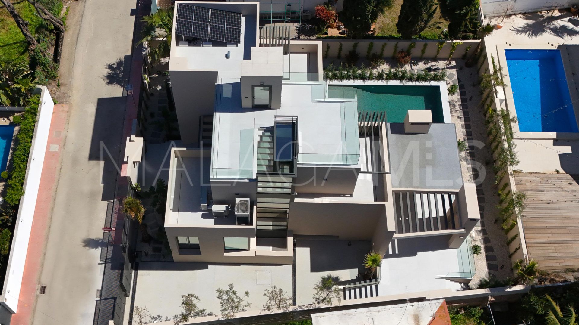 Villa for sale in Beach Side Golden Mile