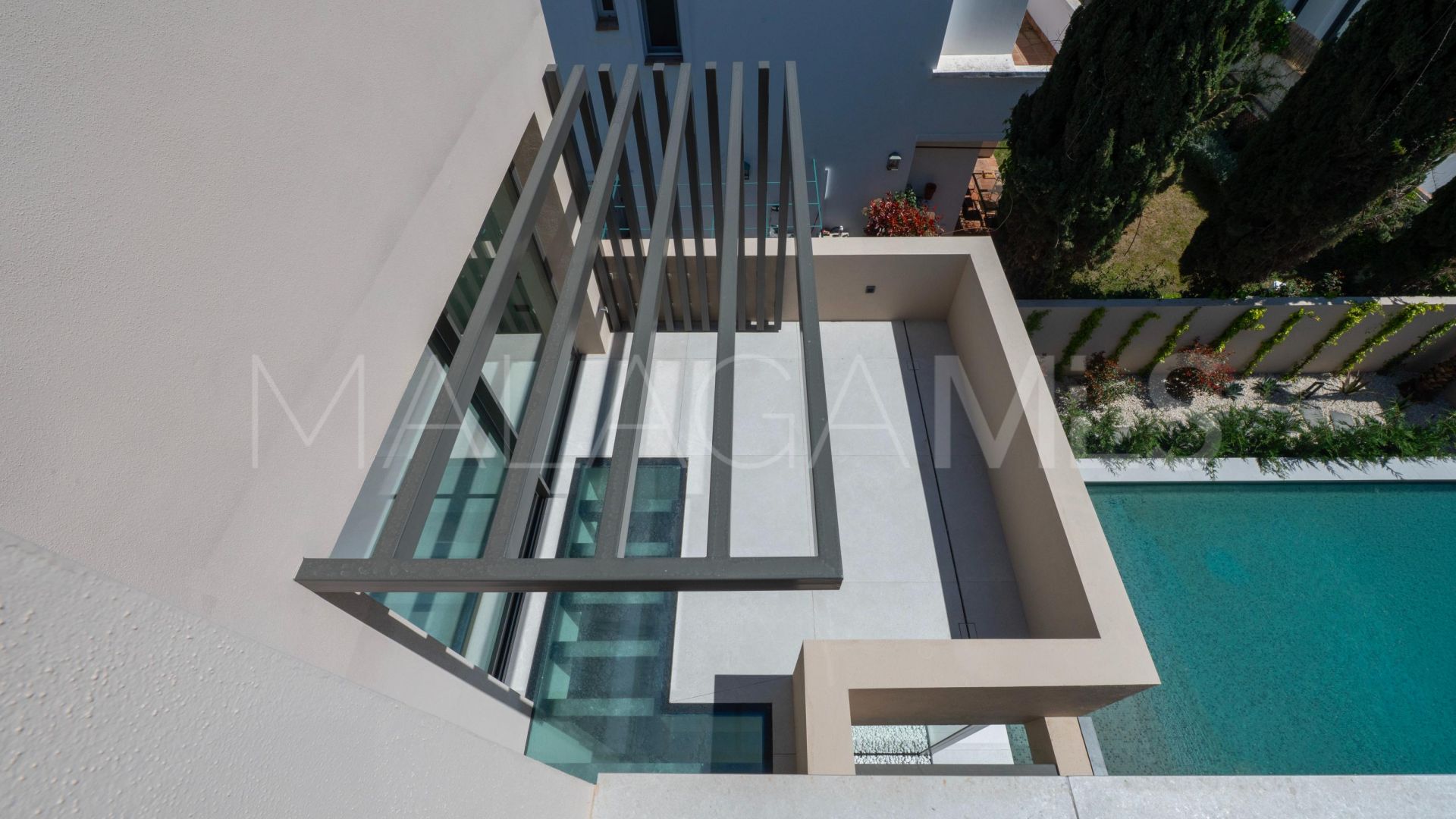 Villa for sale in Beach Side Golden Mile