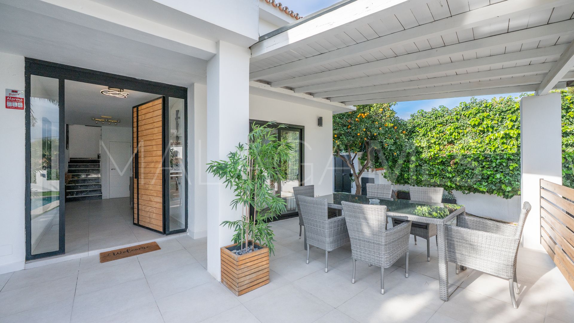 Villa for sale in Marbella Golden Mile