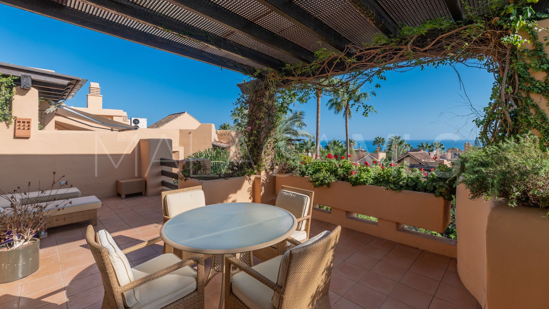 Appartement terrasse for sale in Mansion Club