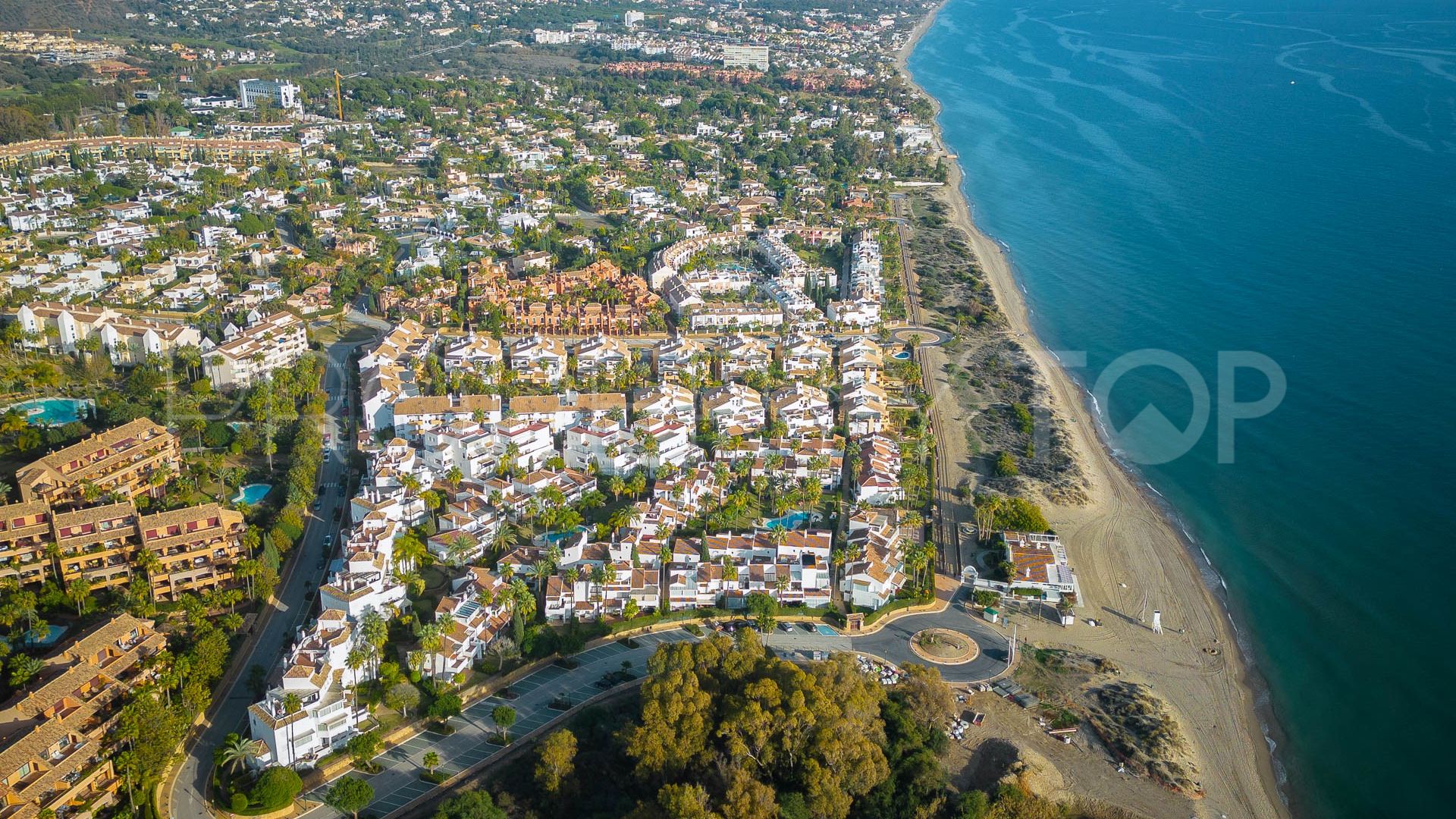 Adosado en venta en Bahia de Marbella