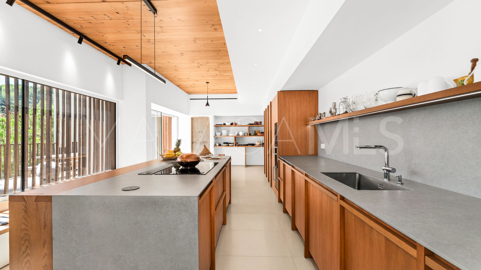 Villa for sale in El Madroñal