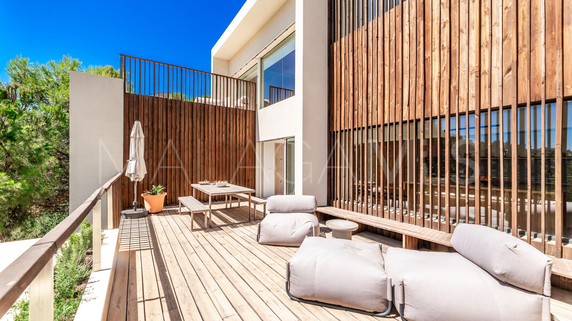 Villa for sale in El Madroñal