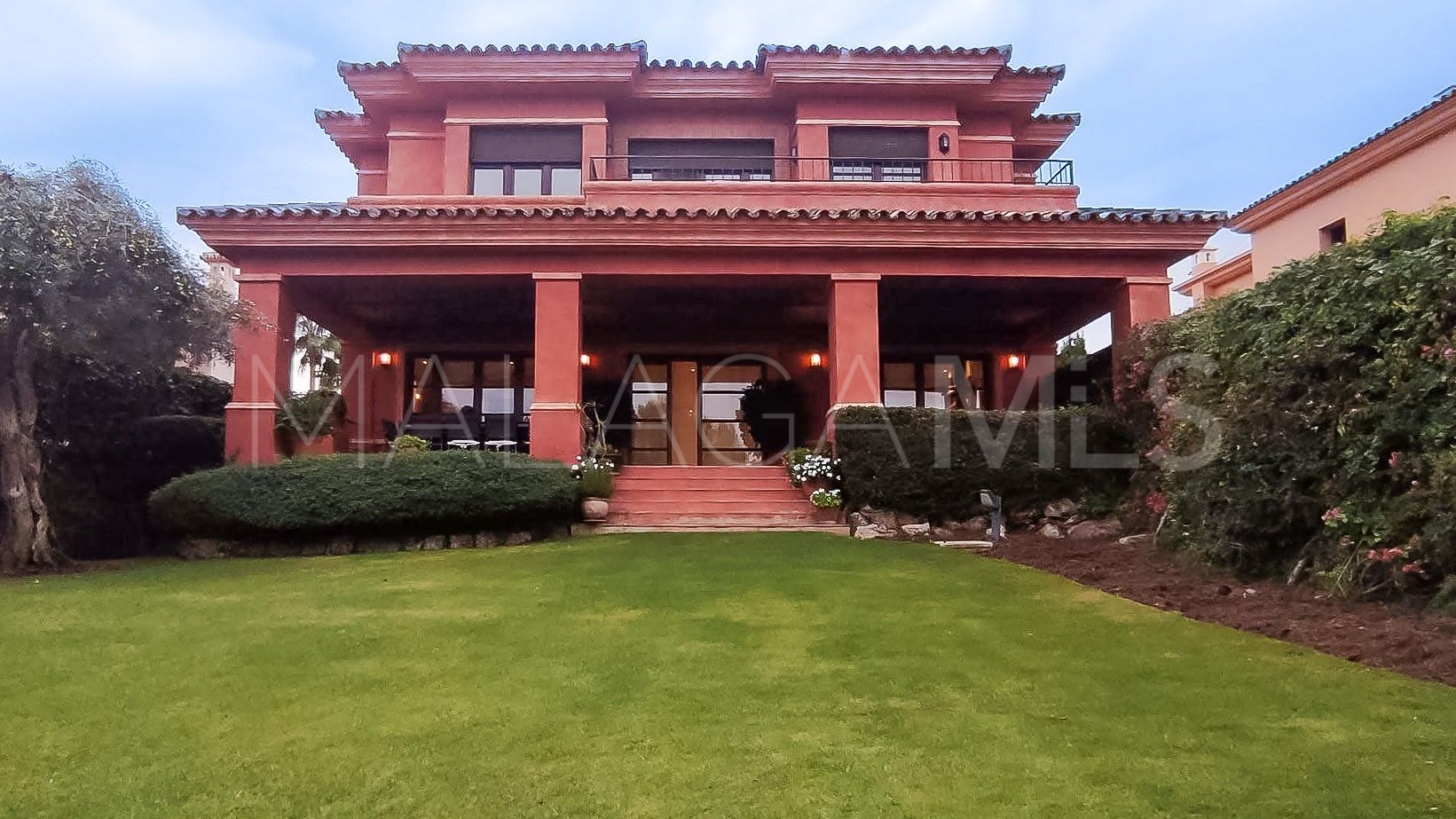 Haus for sale in Marbella Goldene Meile