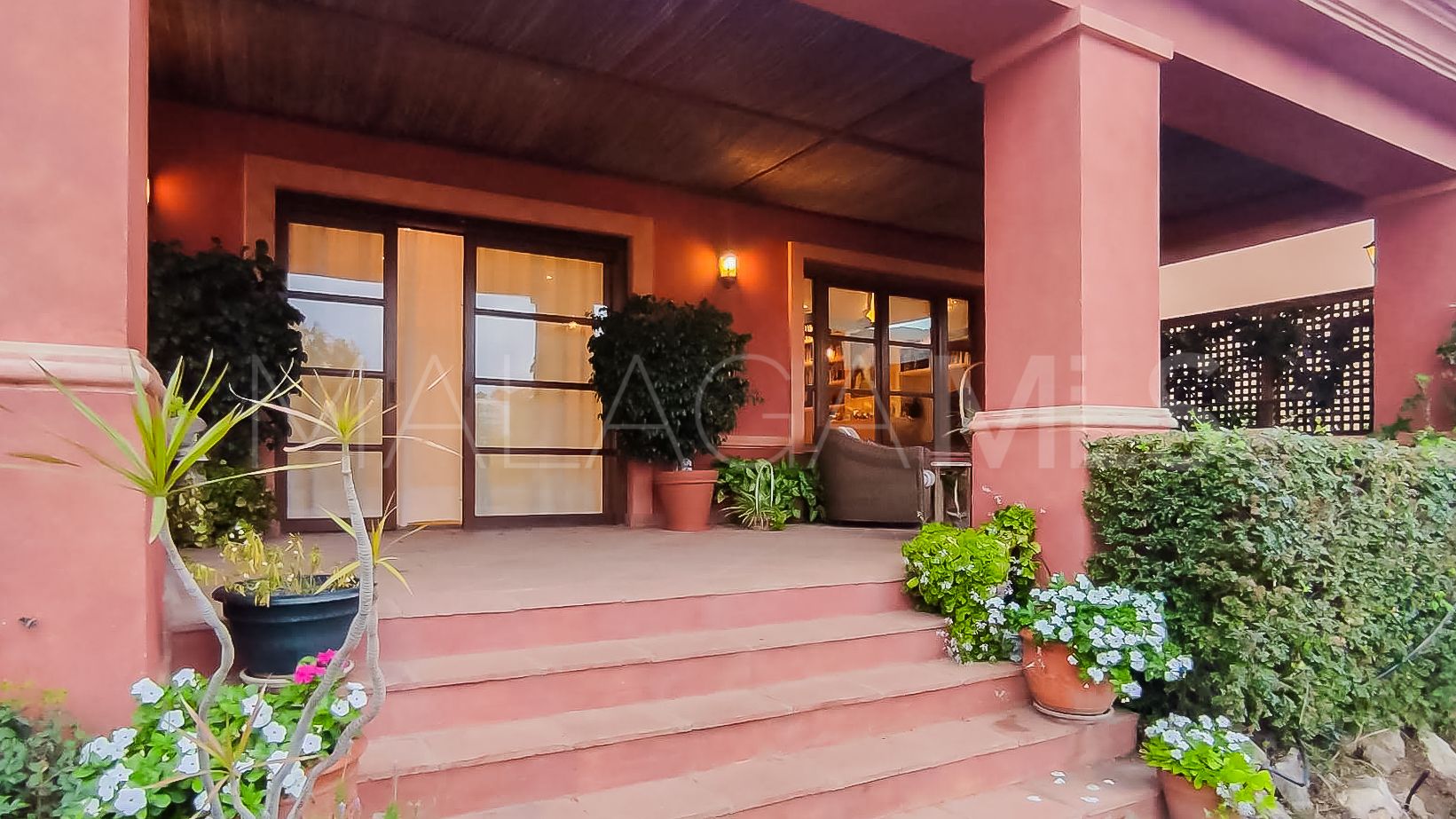 Hus i byn for sale in Marbella City