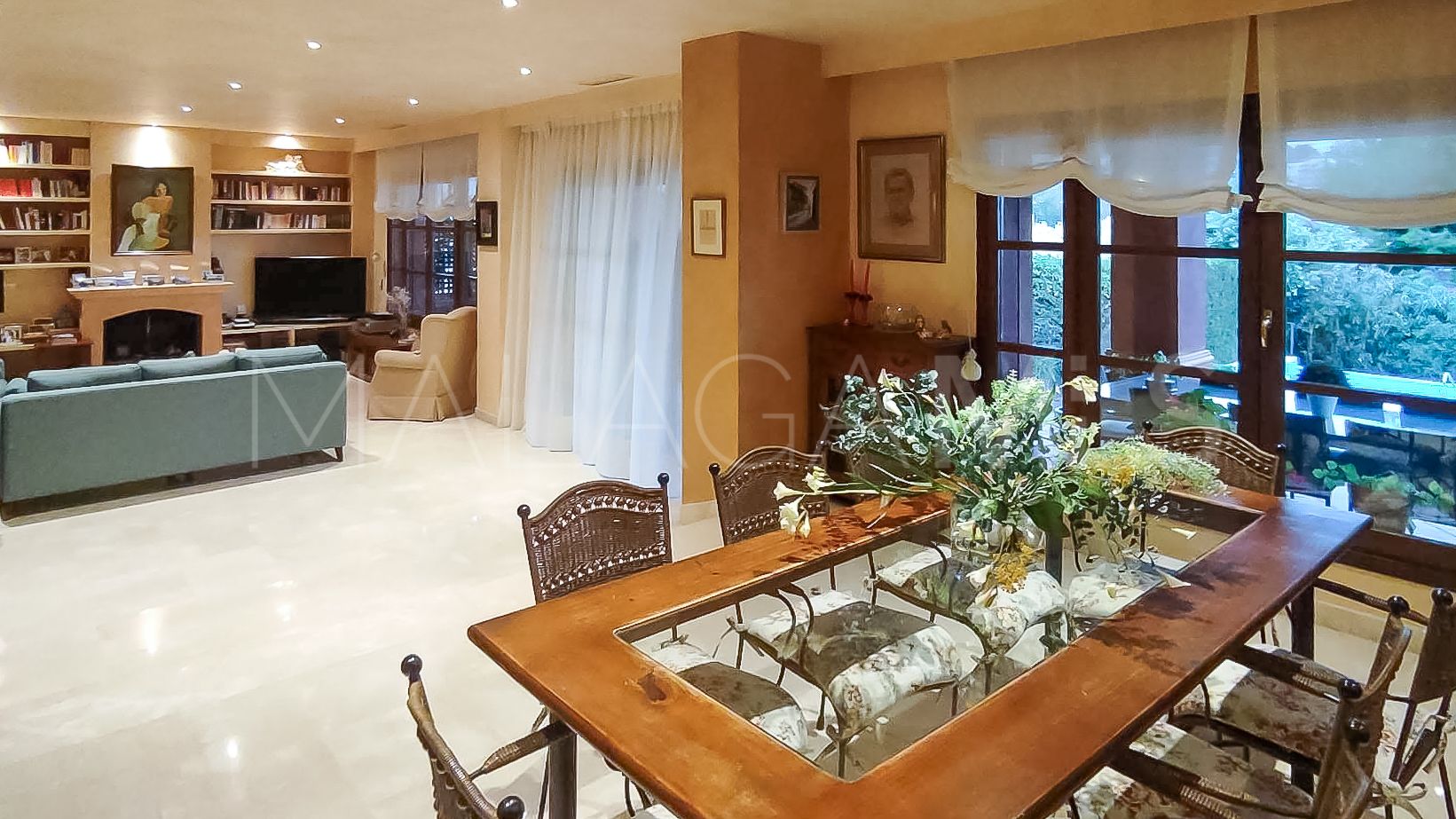 Hus i byn for sale in Marbella City