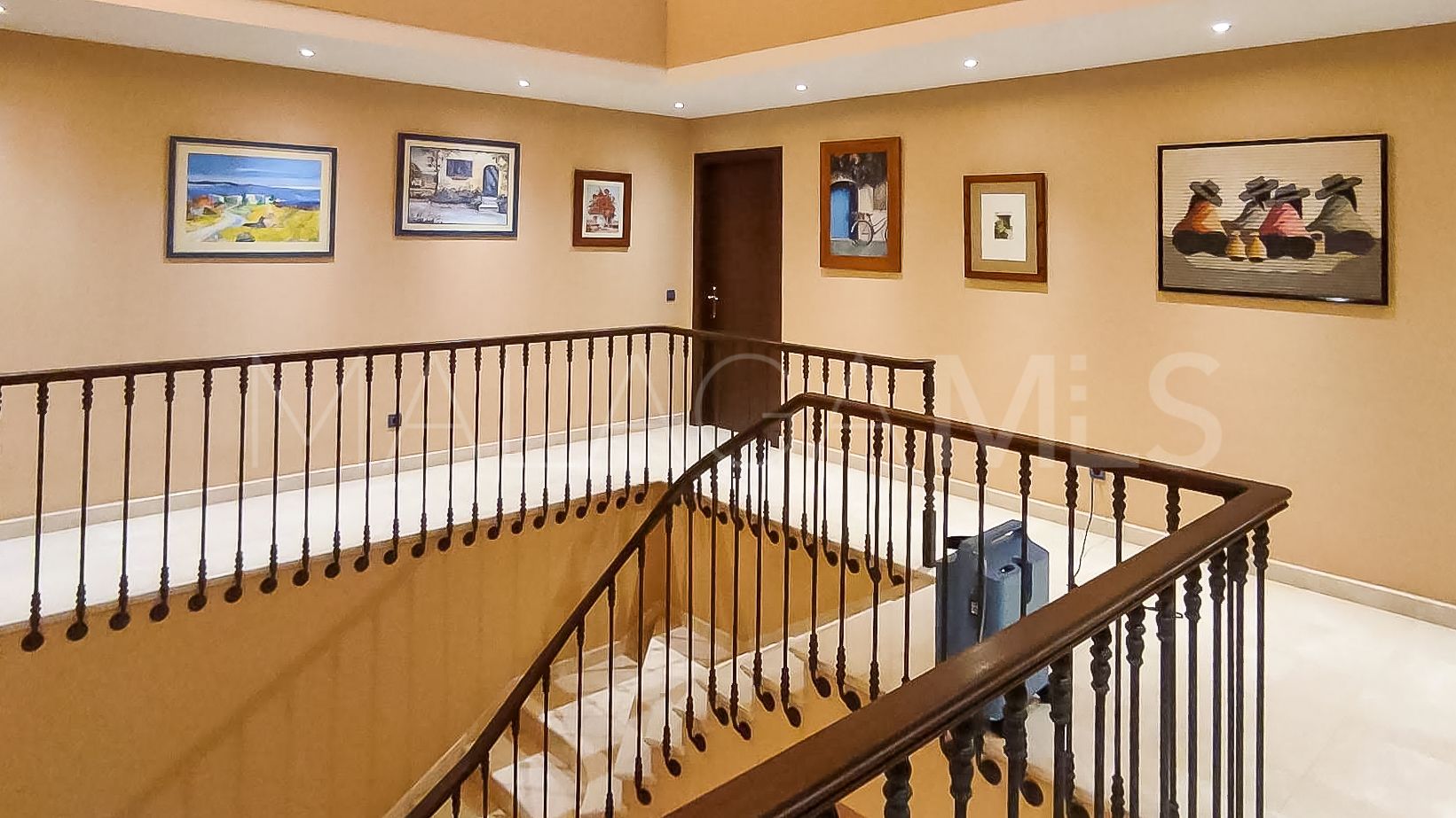 Hus i byn for sale in Marbella City