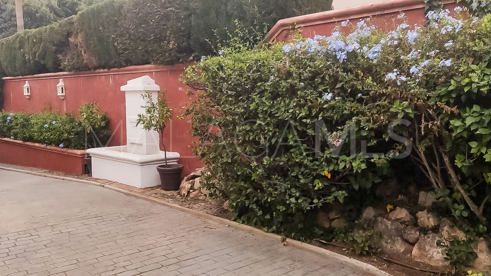 Hus i byn for sale in Marbella City