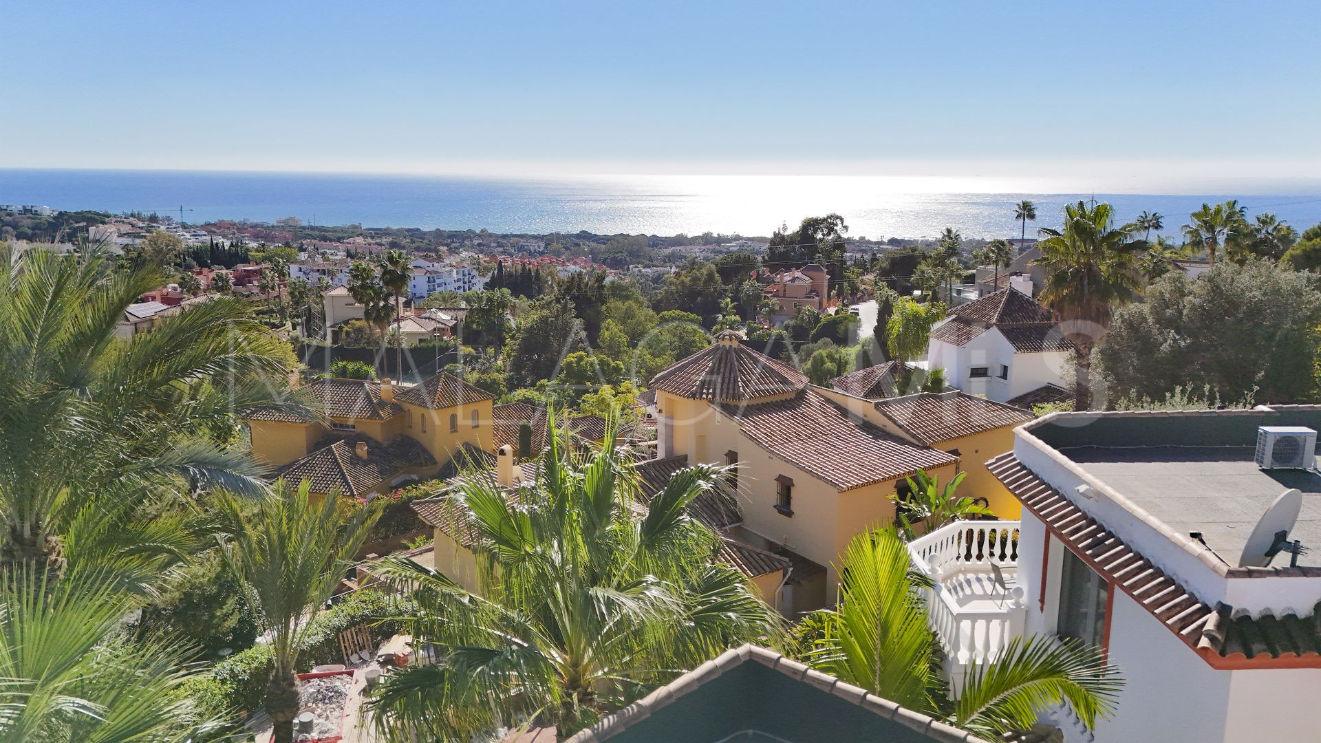 Villa a la venta in Hacienda las Chapas