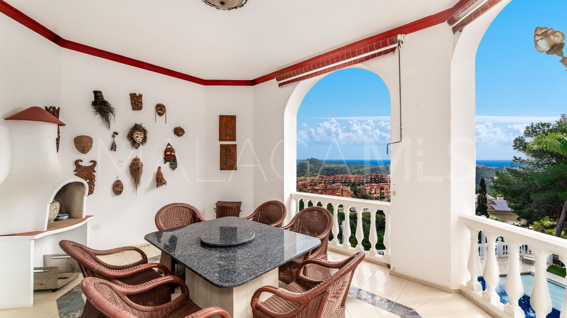 Villa a la venta in Hacienda las Chapas