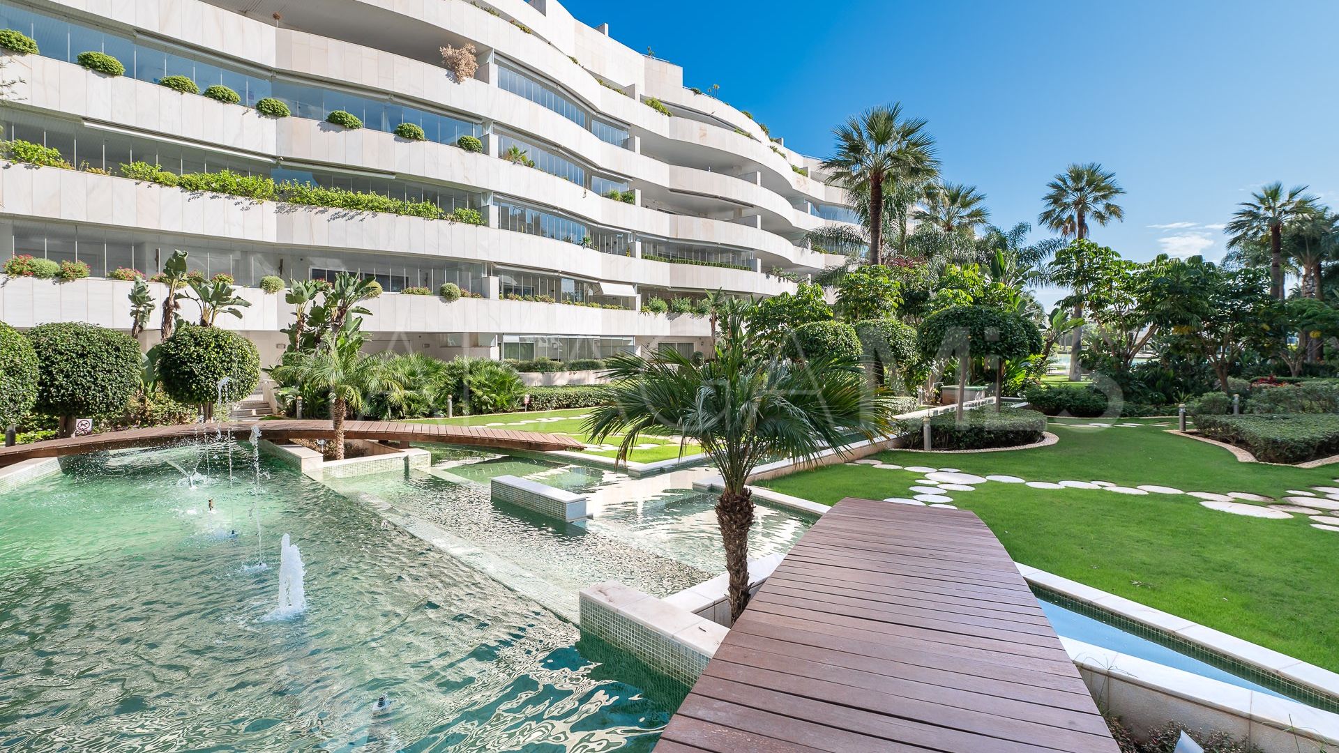 Apartamento de 2 bedrooms a la venta in Marbella - Puerto Banus