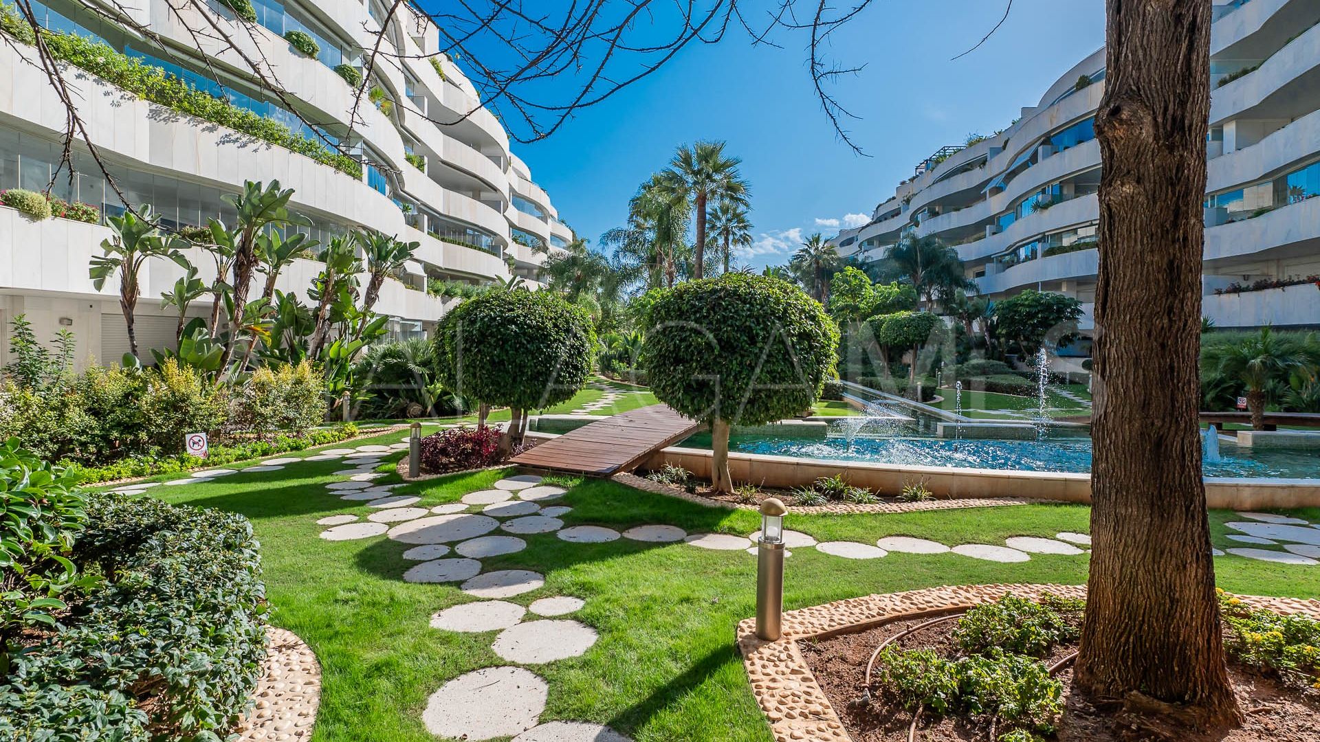 Apartamento de 2 bedrooms a la venta in Marbella - Puerto Banus