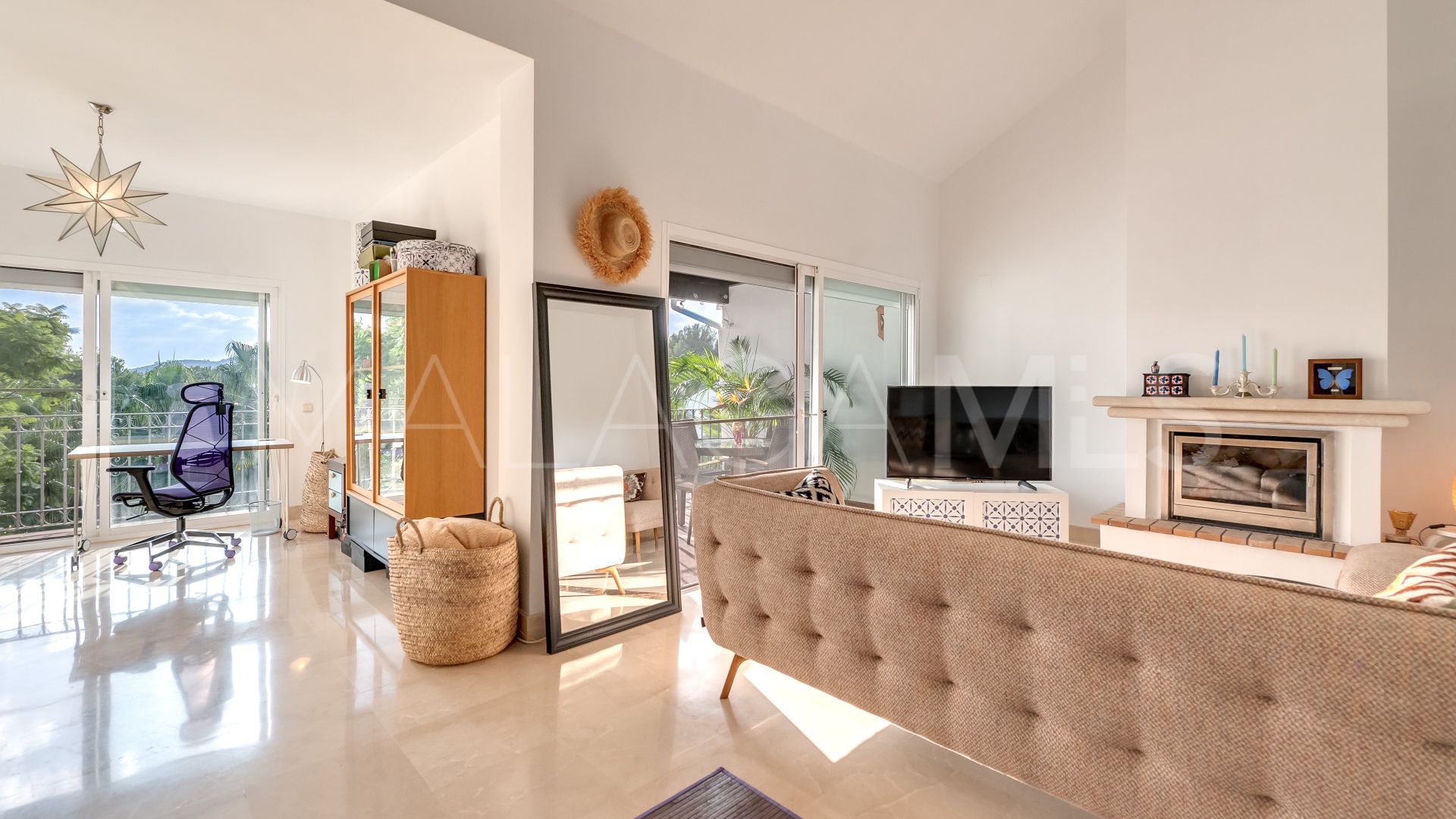 Buy adosado with 3 bedrooms in Istan