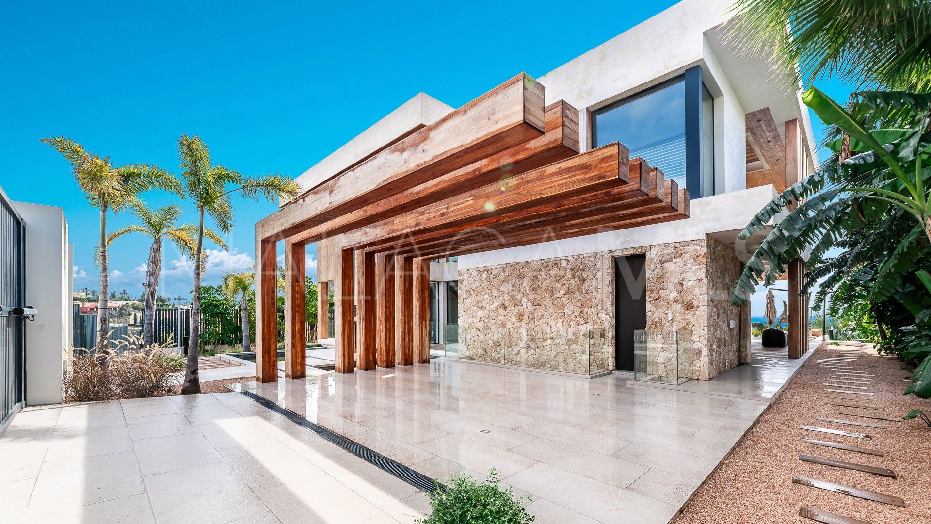 Villa for sale in Los Flamingos Golf