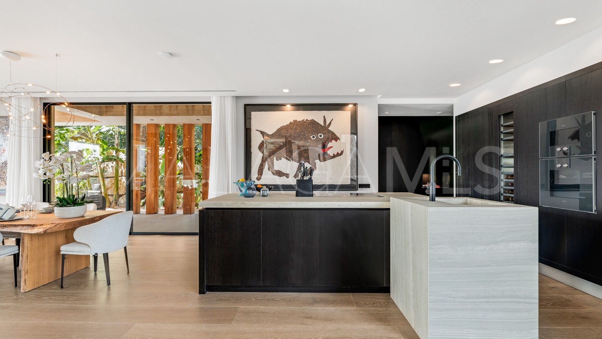 Villa for sale in Los Flamingos Golf