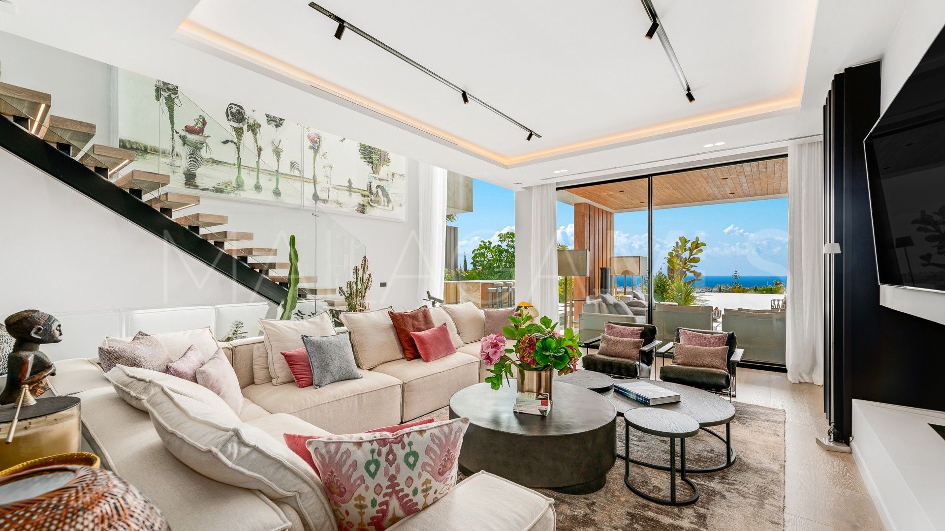 Villa for sale in Los Flamingos Golf