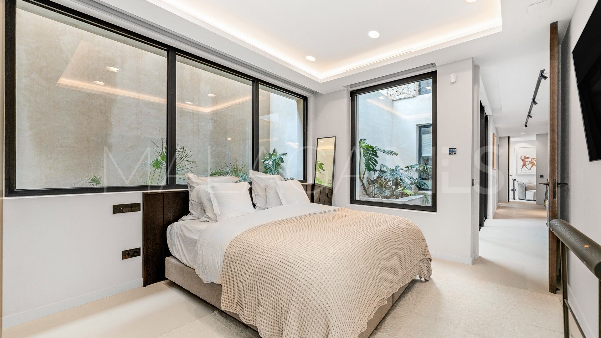Villa for sale in Los Flamingos Golf