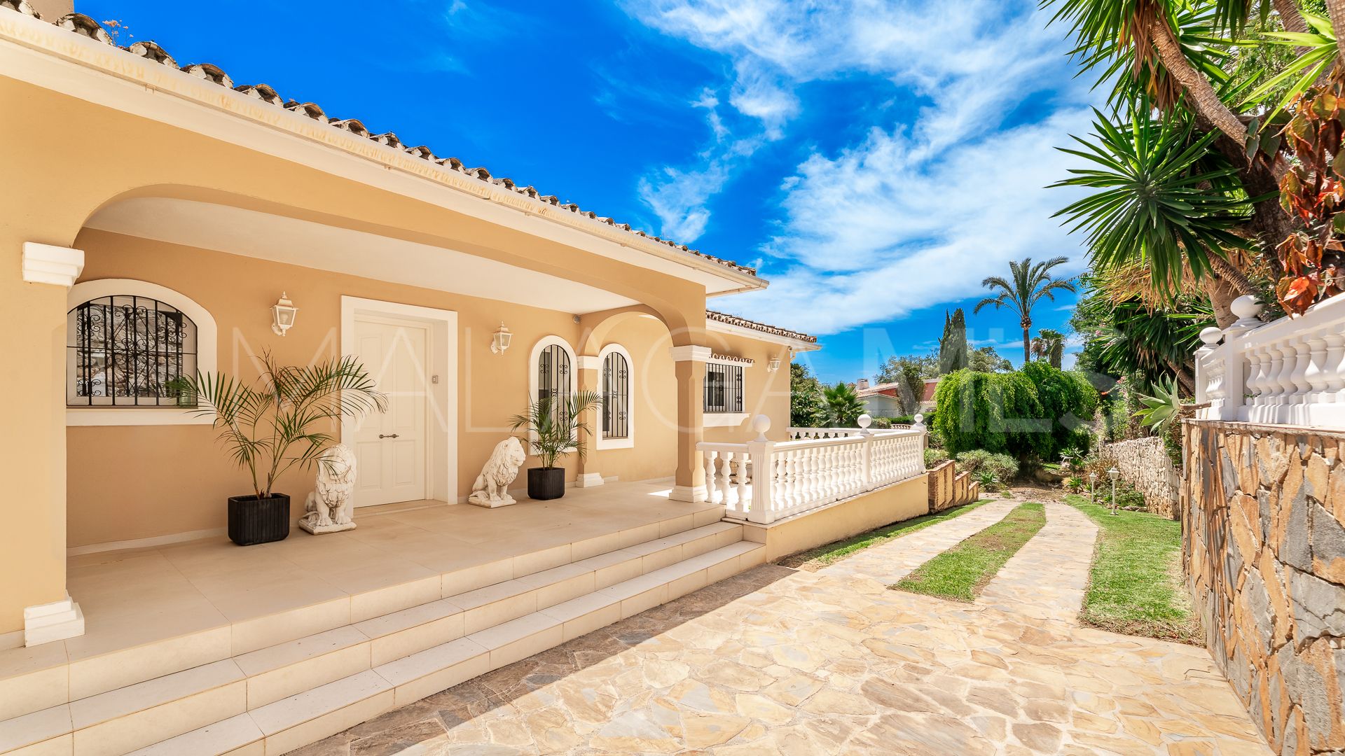 Villa for sale in El Rosario