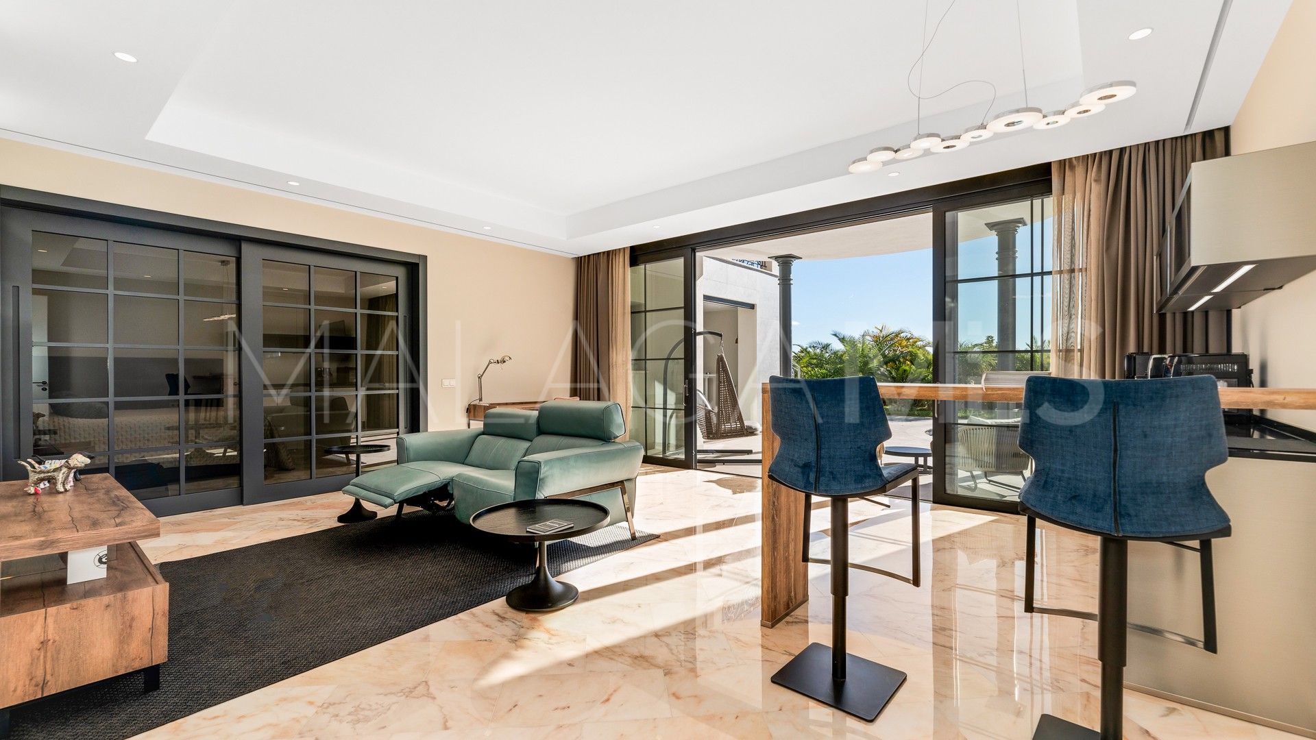 Villa for sale in Sierra Blanca