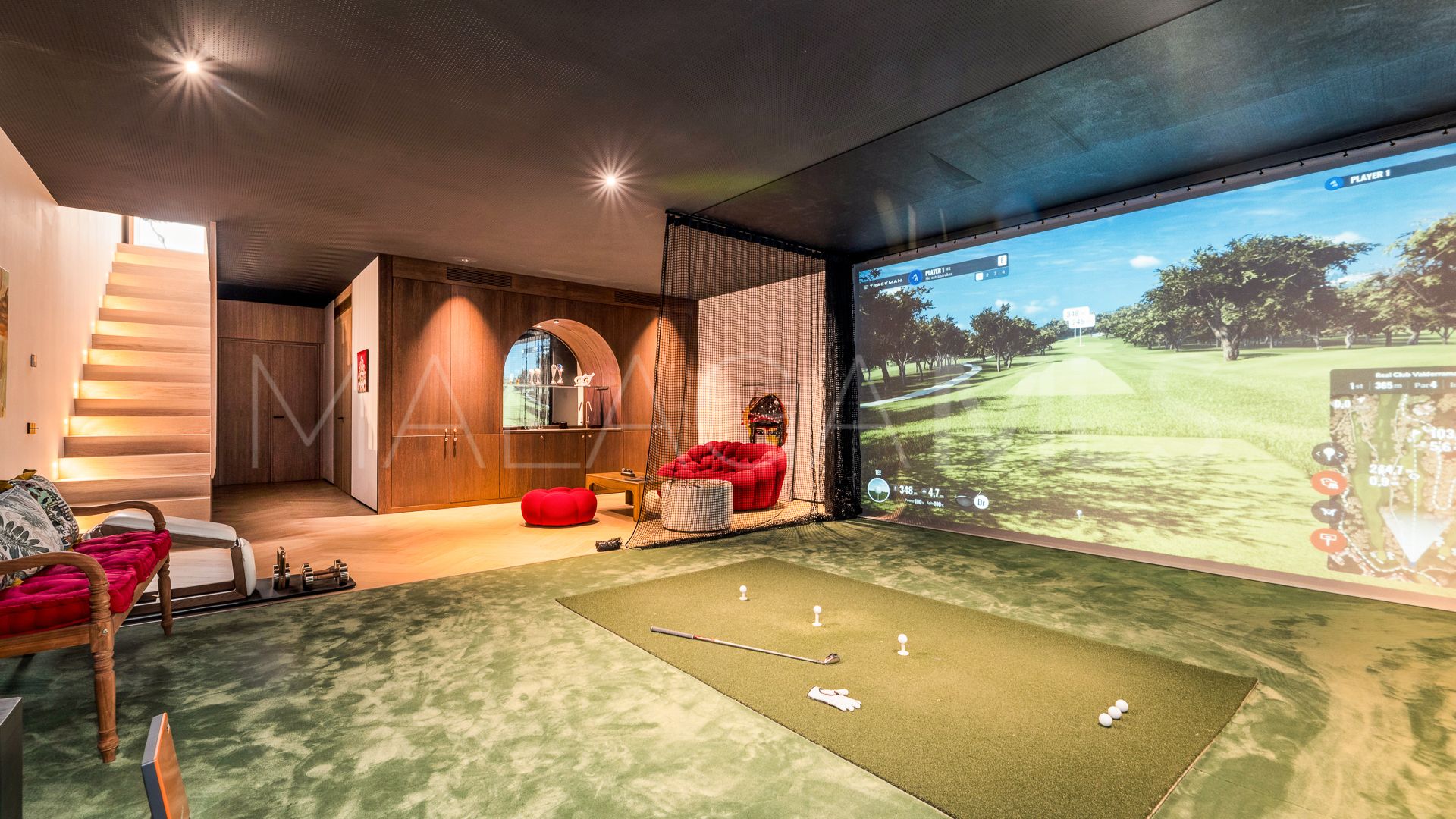 Villa for sale in Los Monteros