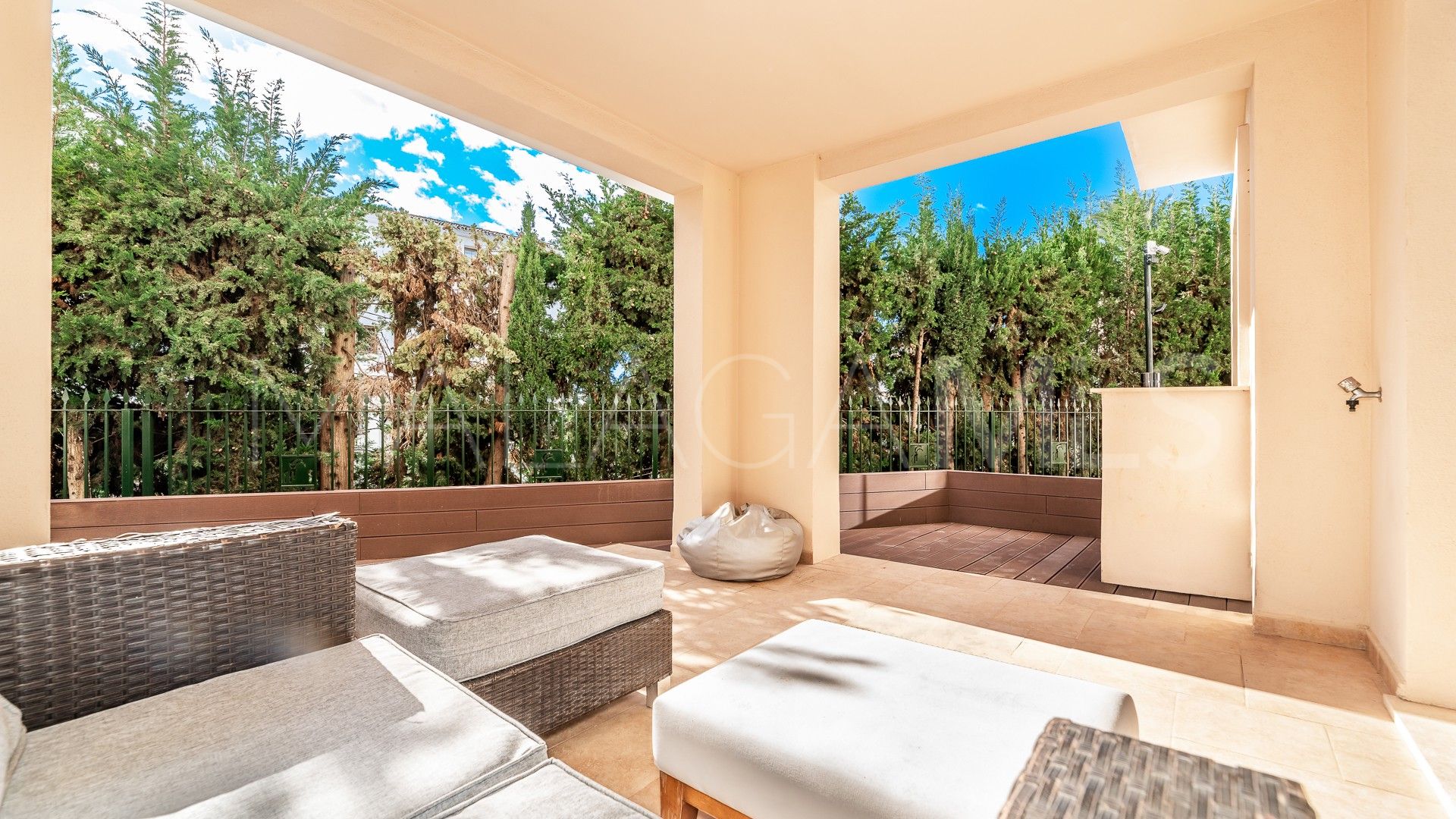 Appartement rez de chaussée for sale in Nueva Andalucia