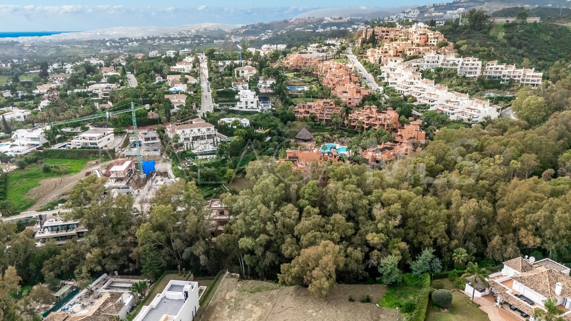 Terrain for sale in Nueva Andalucia