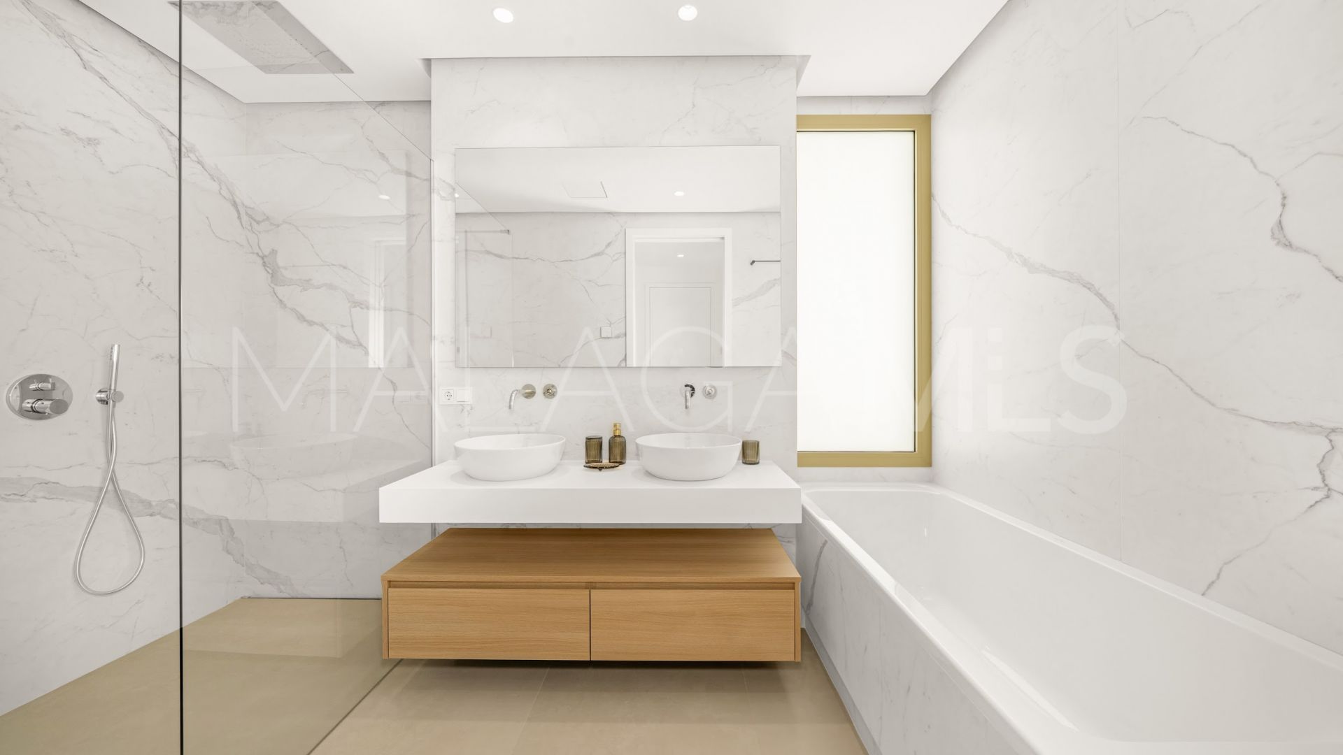 Atico duplex for sale in Golden Mile de 3 bedrooms