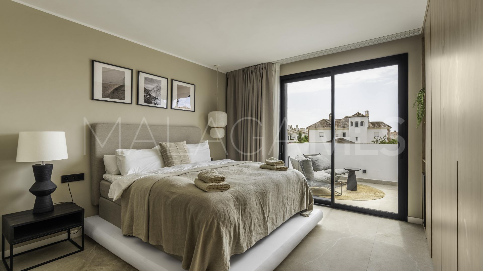 5 bedrooms villa in San Pedro Playa for sale