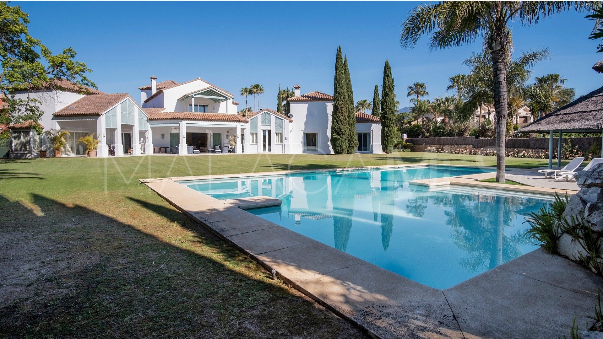 Guadalmina Baja, villa a la venta