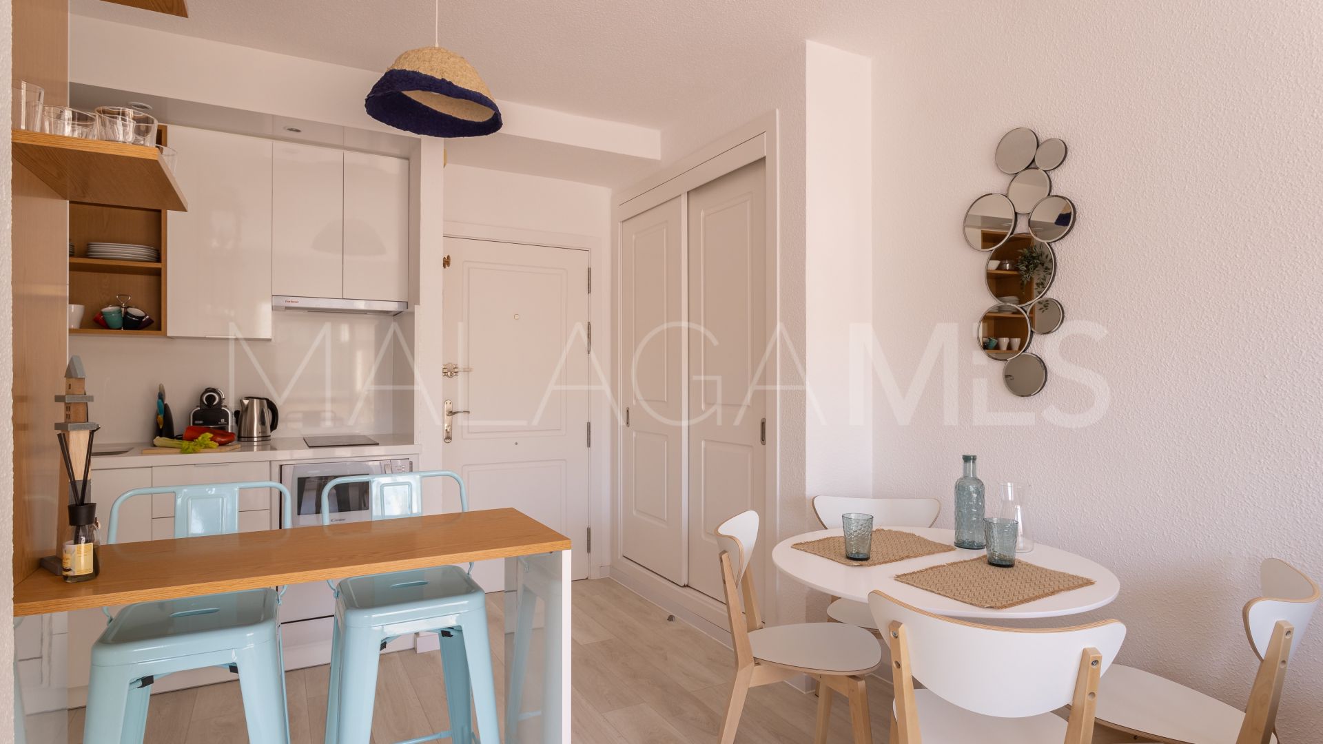 Apartment for sale in Elviria